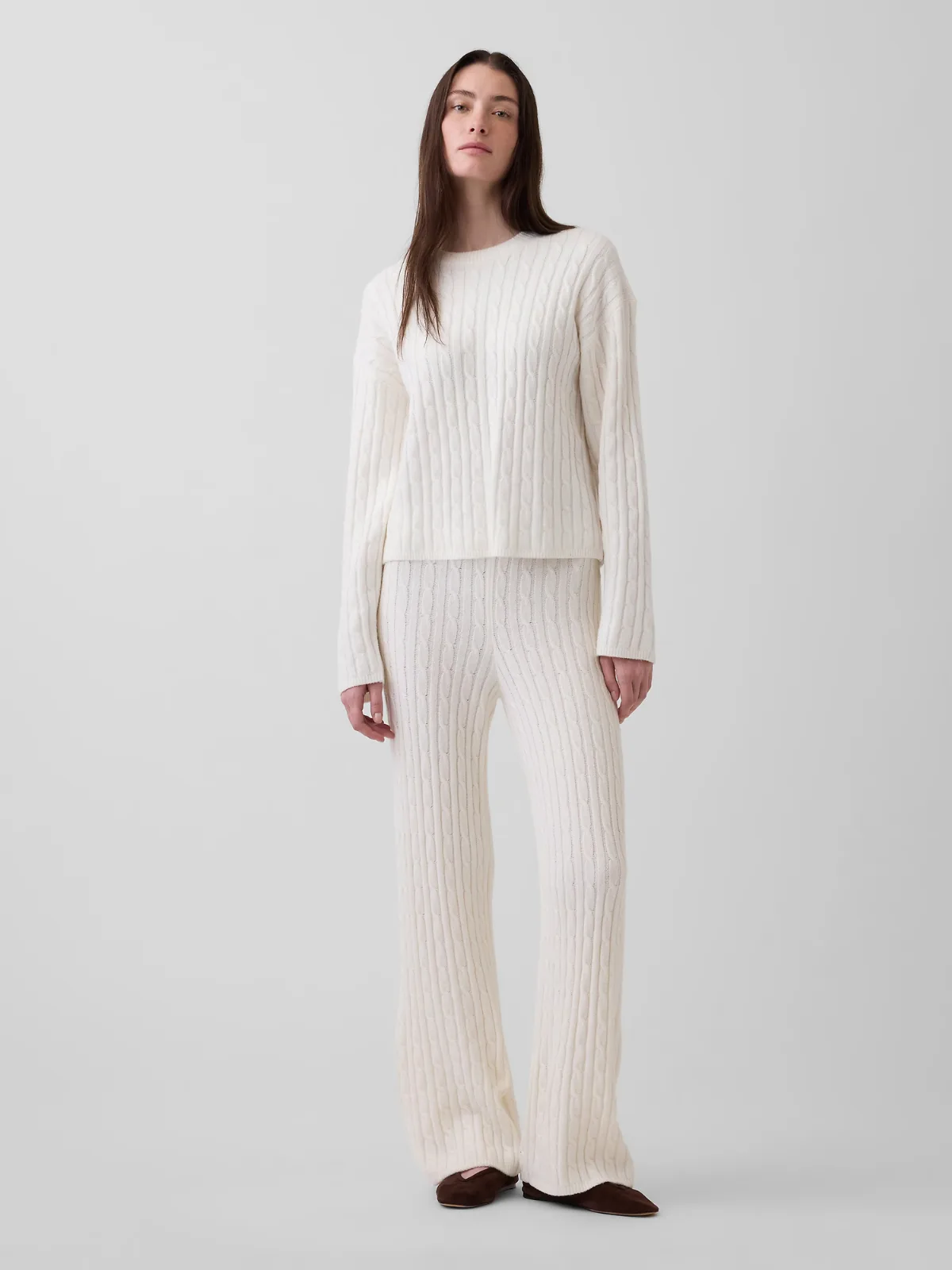 CashSoft Relaxed Cable-Knit Sweater Pants by Gap