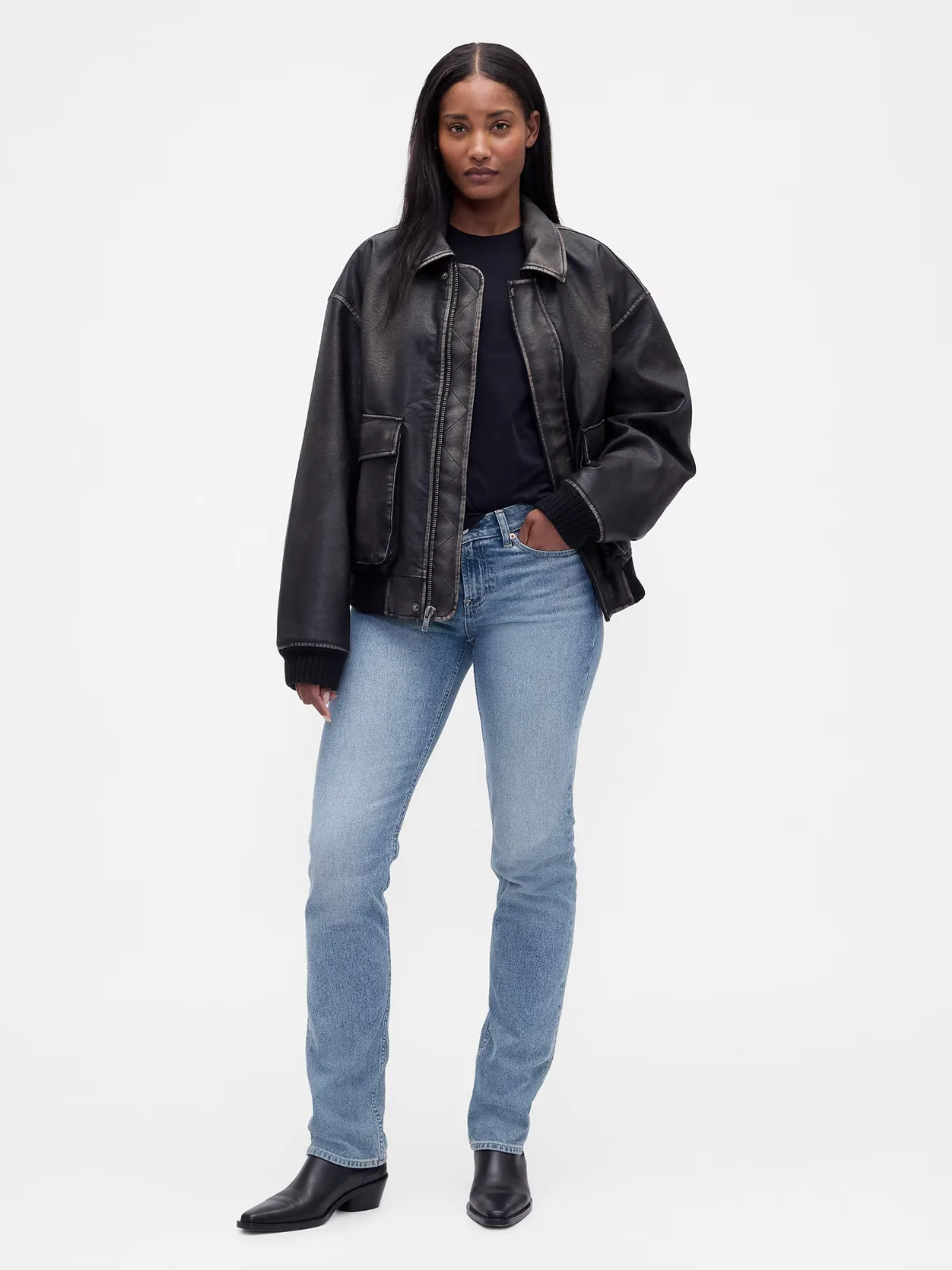 Curvy Low Rise 90s Slim Straight Jeans by Gap