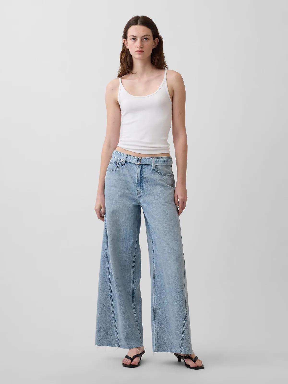 Mid Rise Belted Baggy Jeans by Gap