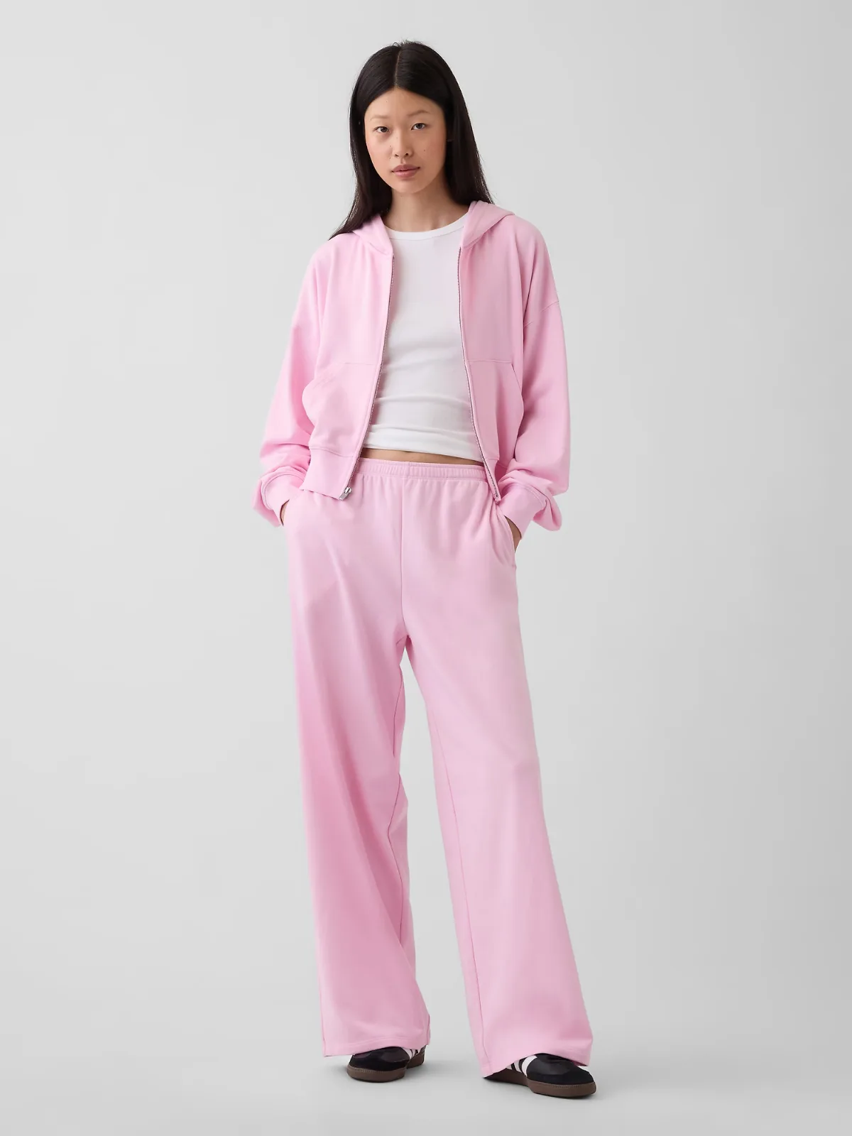 Mid Rise VintageSoft Terry Loose Sweatpants by Gap