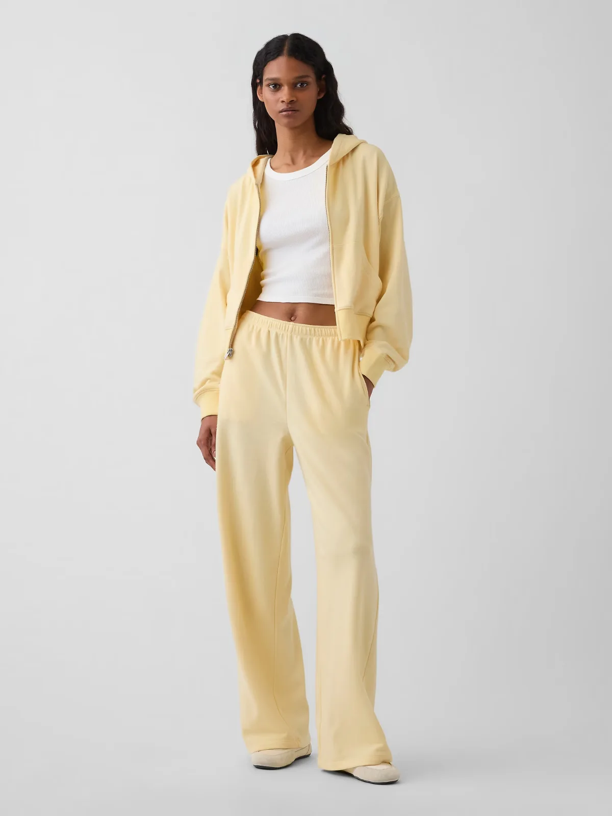 Mid Rise VintageSoft Terry Loose Sweatpants by Gap