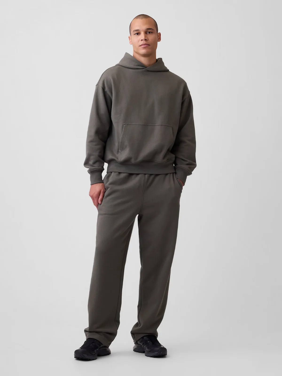Heavyweight Relaxed Sweatpants by Gap