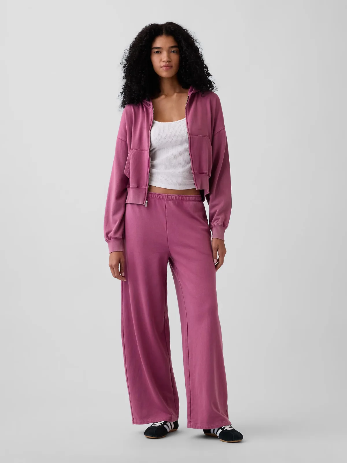 Mid Rise VintageSoft Terry Loose Sweatpants by Gap
