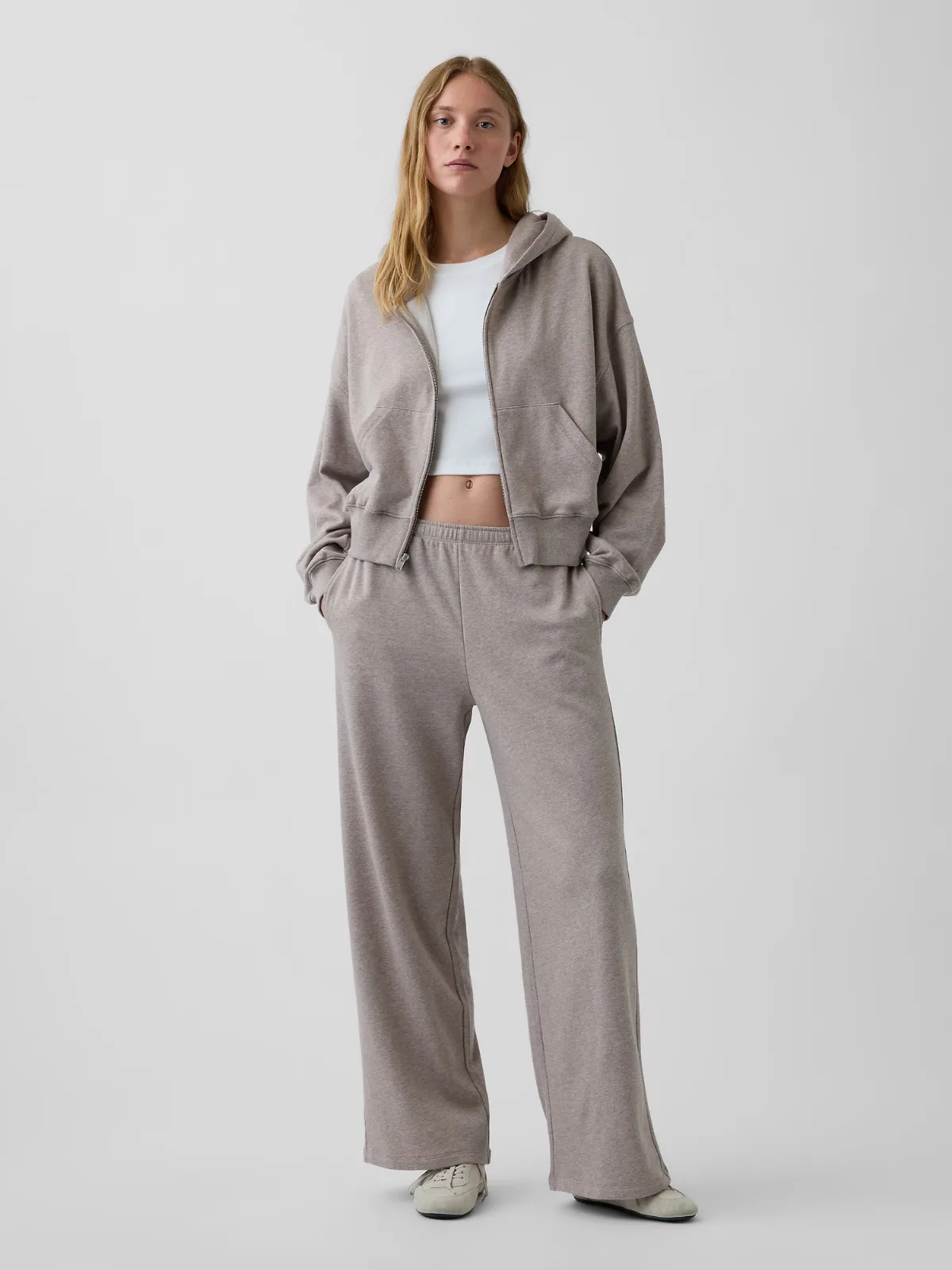 Mid Rise VintageSoft Terry Loose Sweatpants by Gap