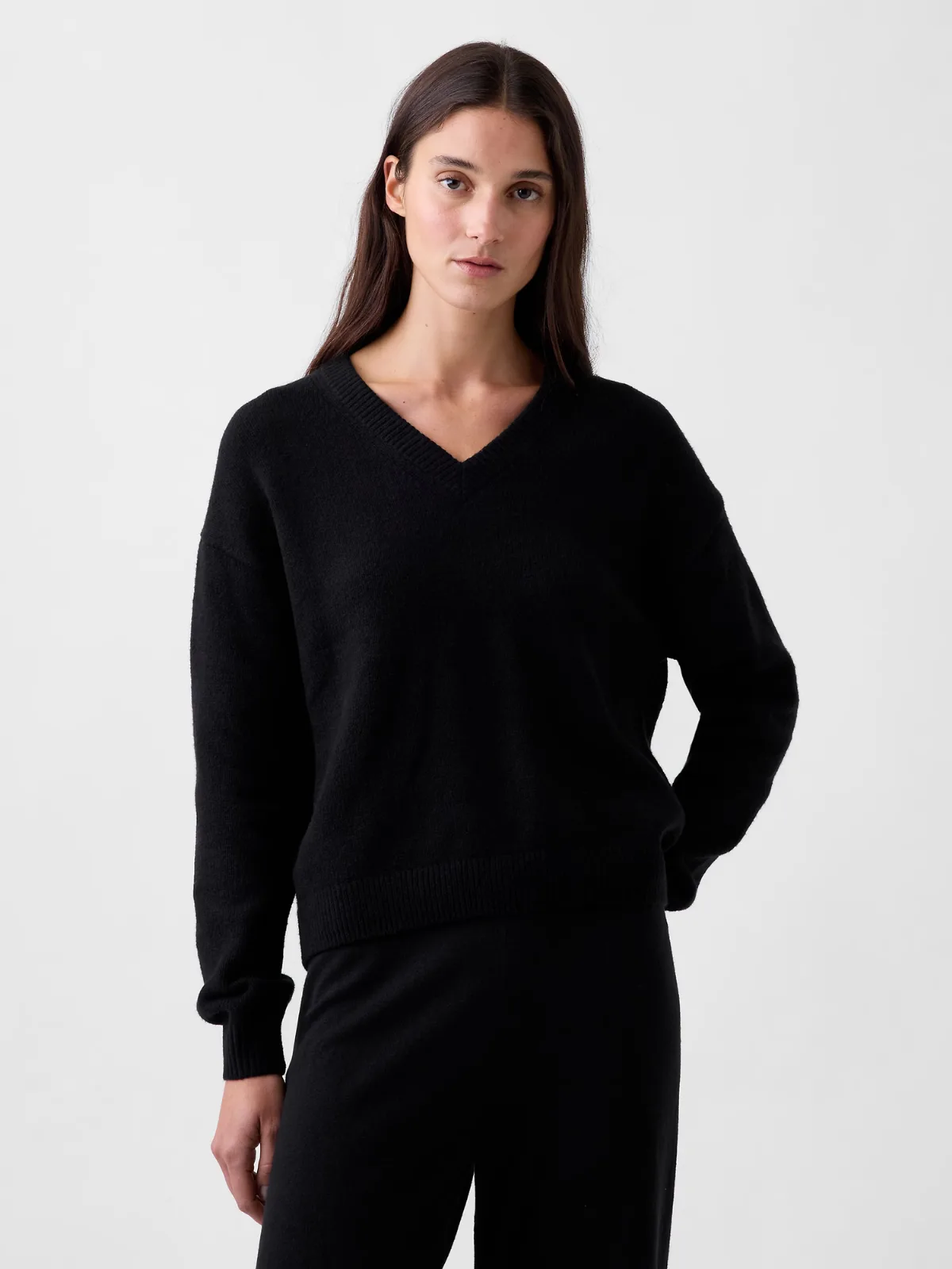 CashSoft Oversized V-Neck Sweater