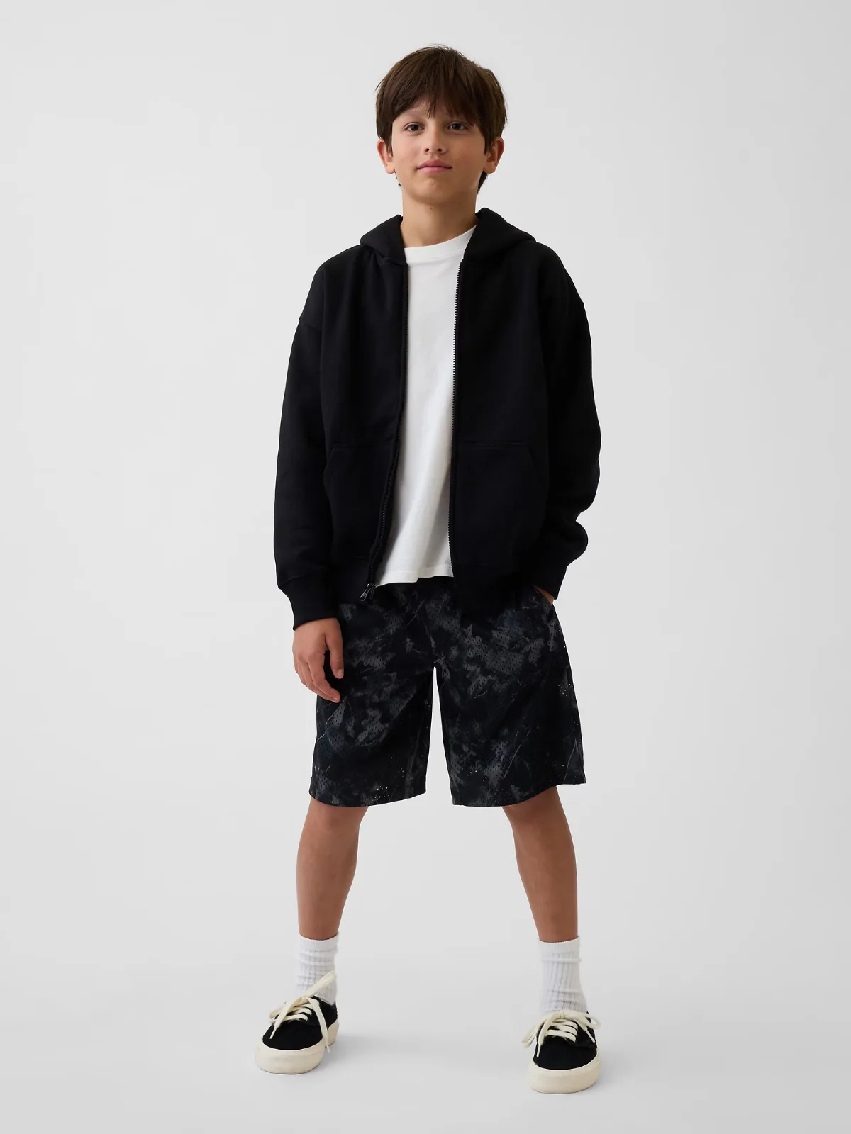 8 Mesh Active Shorts by Gap