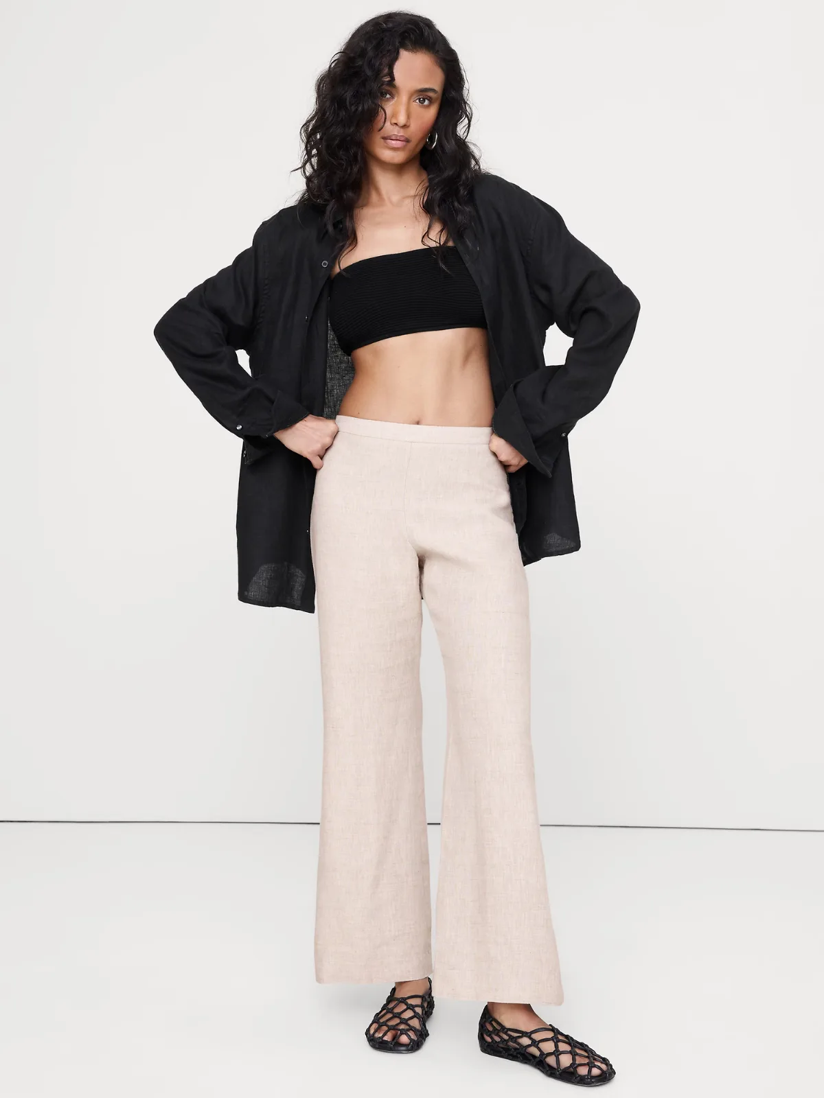 Mid-Rise Kick-Flare Linen Ankle Pant by Banana Republic