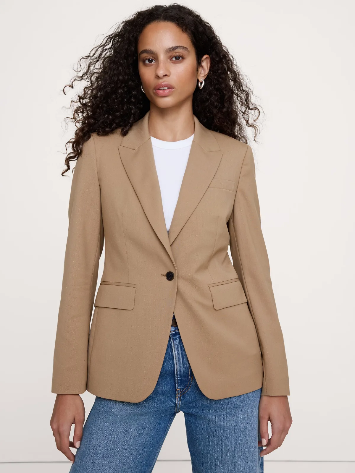 Slim Italian Lightweight Wool Blazer