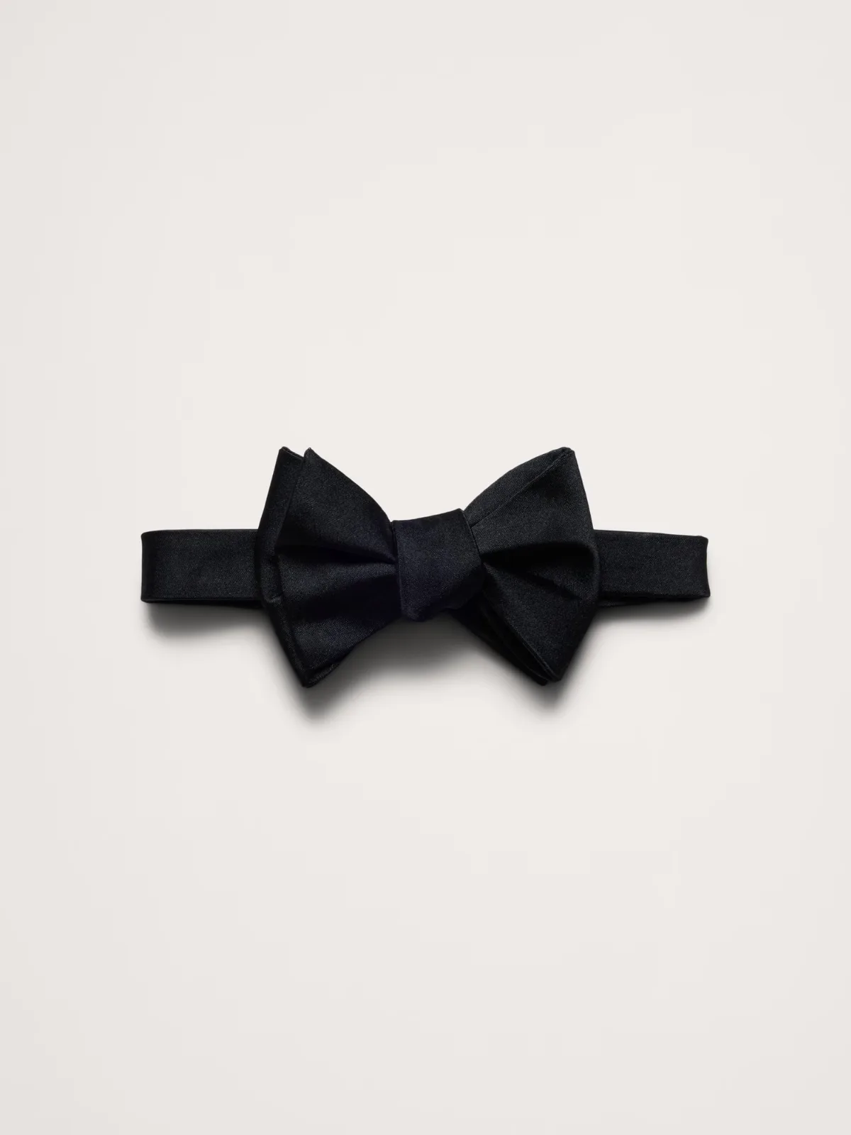 Signature Silk Bow Tie by Banana Republic