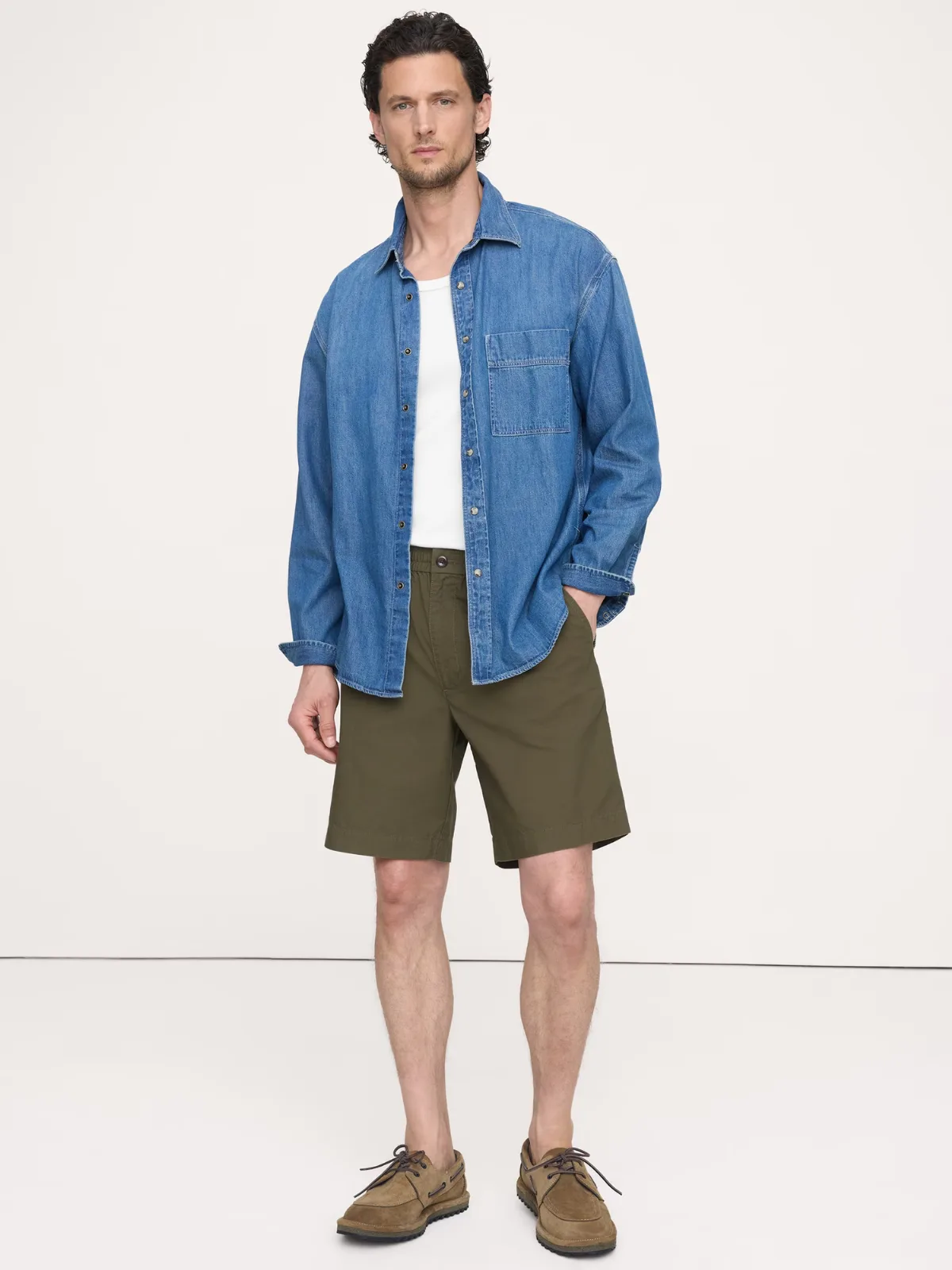 The Weekender 9 Pull-On Short in Cotton by Banana Republic