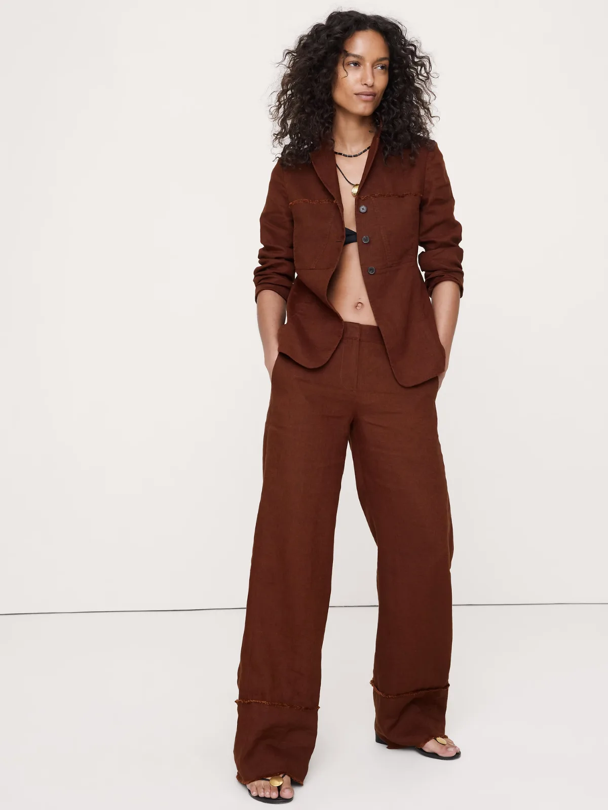 The Everyday Wide-Leg Pant in Fringe-Hem Linen by Banana Republic