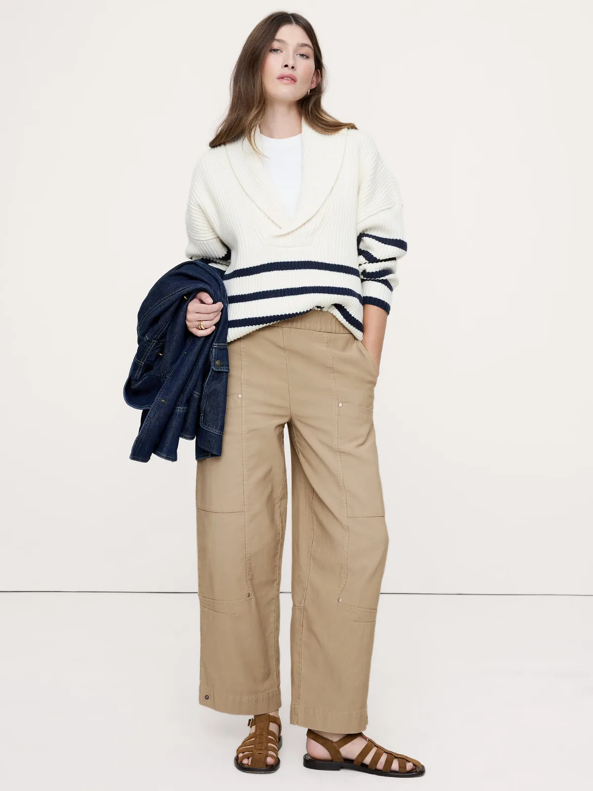 Wide-Leg Textured Twill Pull-On Pant by Banana Republic