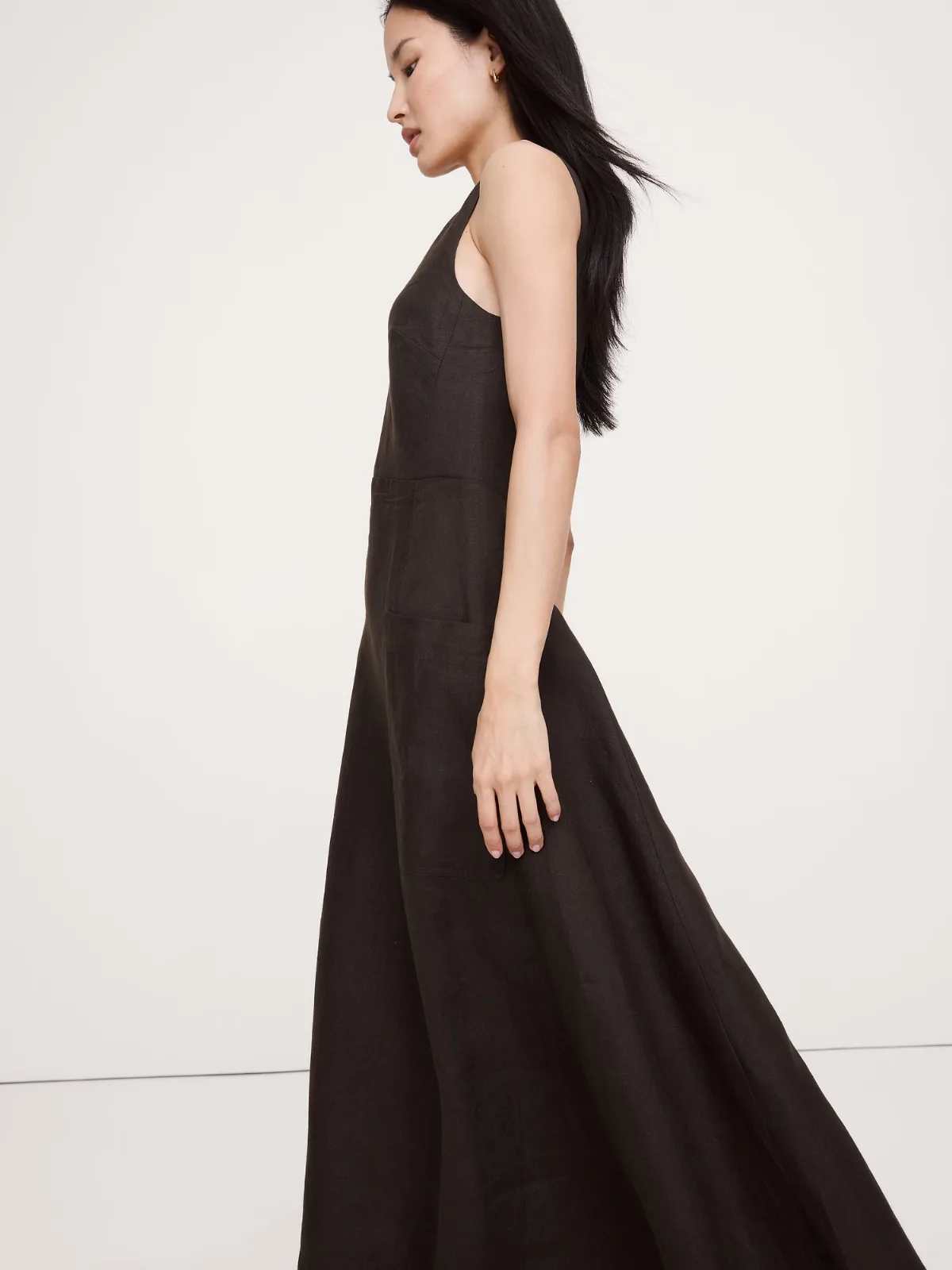 Linen Pocket Maxi Dress by Banana Republic