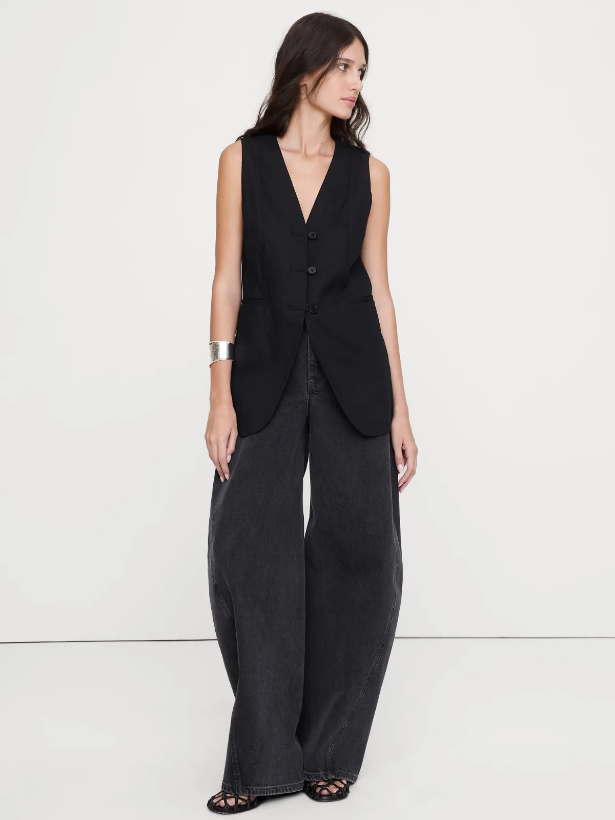 Stretch Linen-Viscose Long Vest by Banana Republic