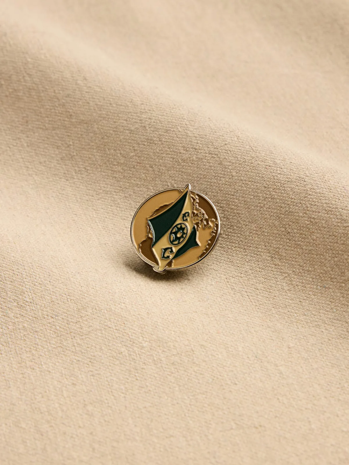 The Explorers Club Exclusive Pin by Banana Republic