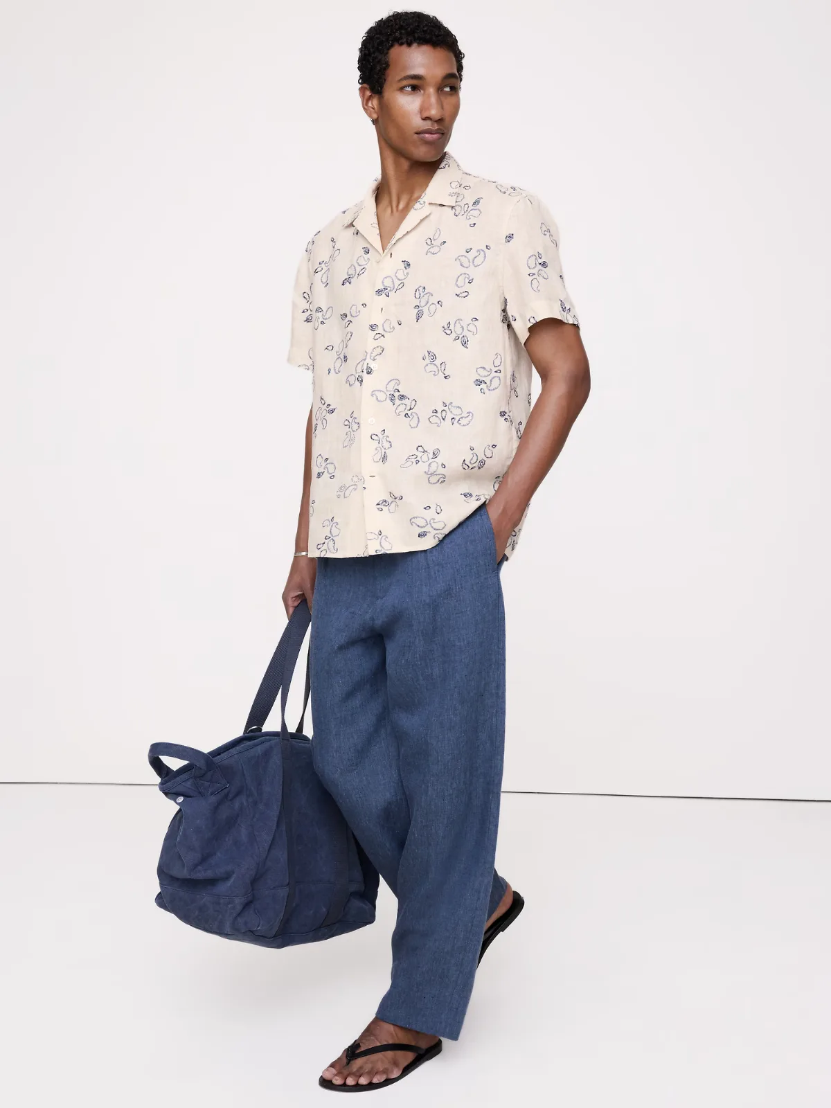 Standard-Fit Embroidered Linen Resort Shirt by Banana Republic