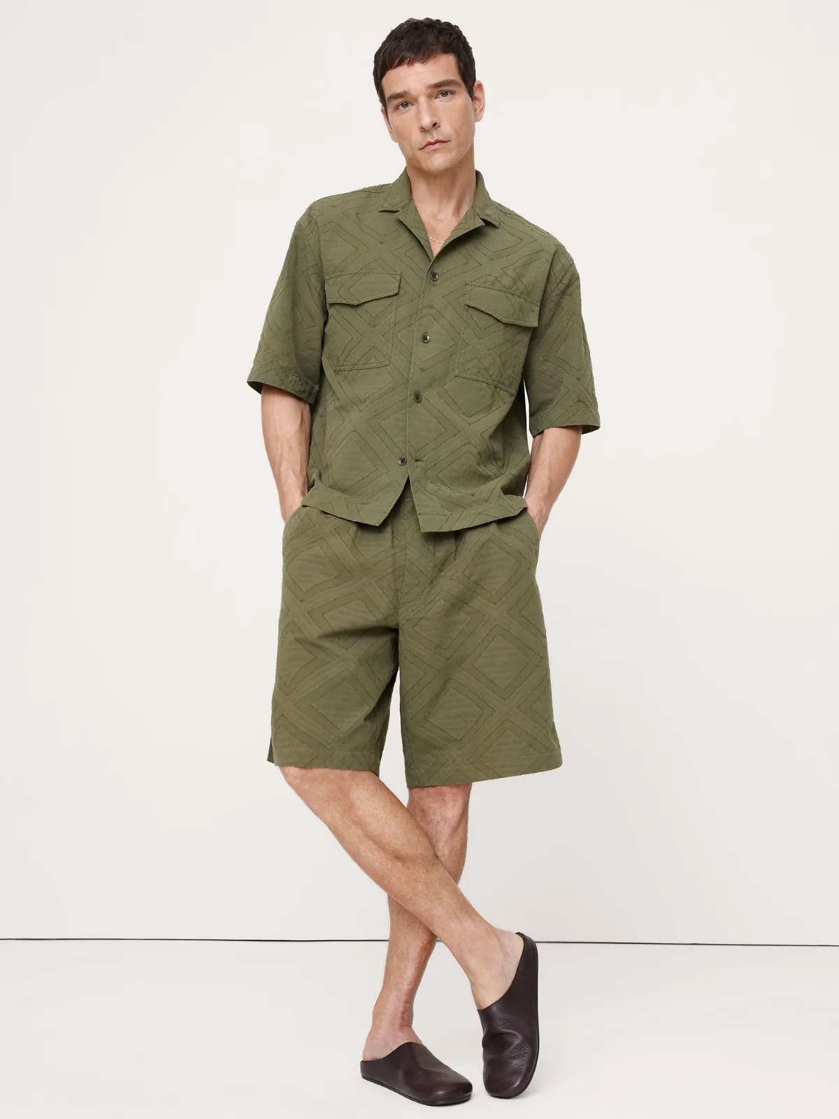 11 Cotton Jacquard Pull-On Short by Banana Republic