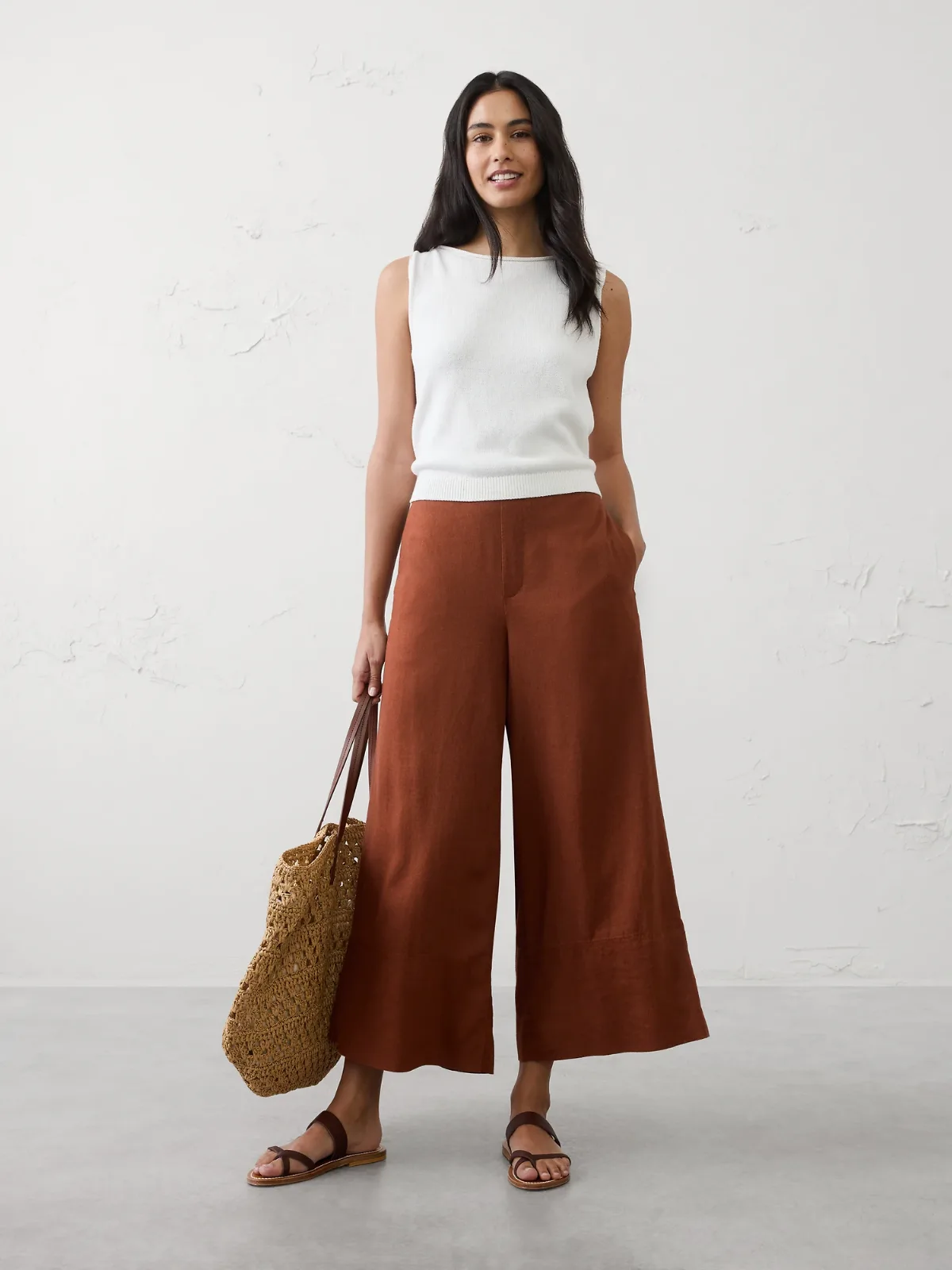 Wide-Leg High-Rise Linen-Blend Pull-On Cropped Pant by Banana Republic