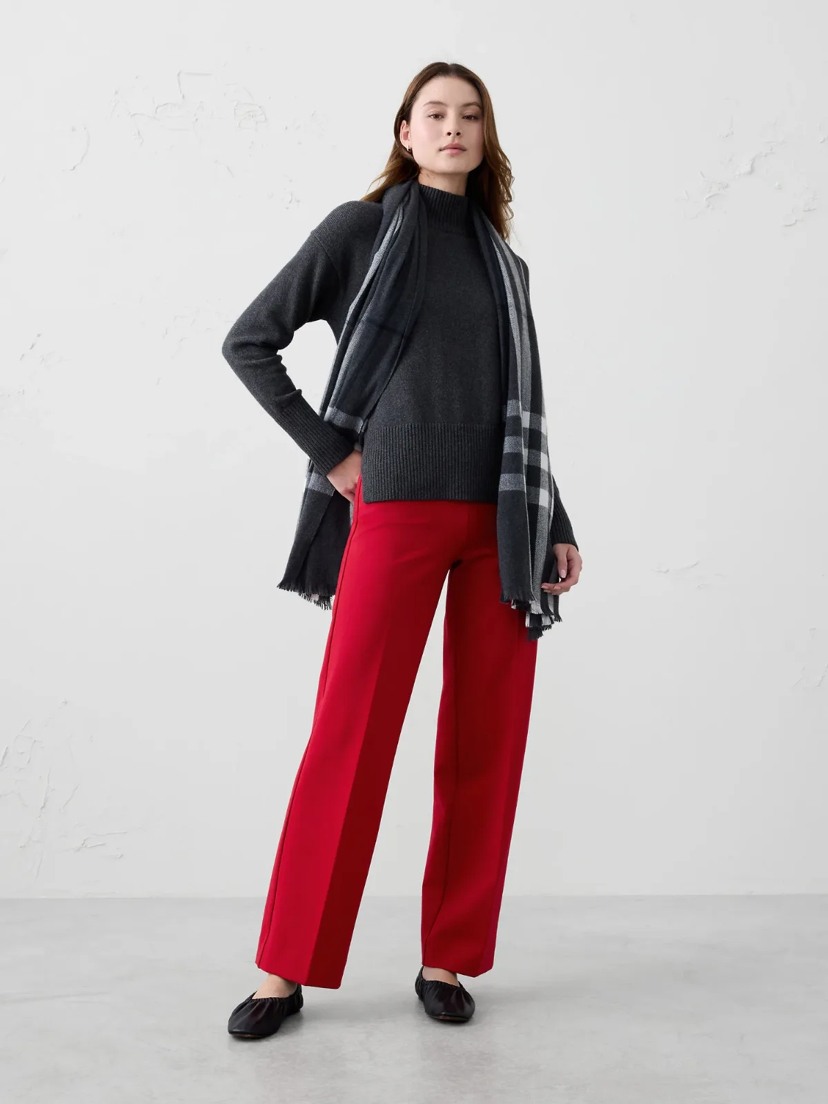 Straight Ponte Pull-On Pant by Banana Republic