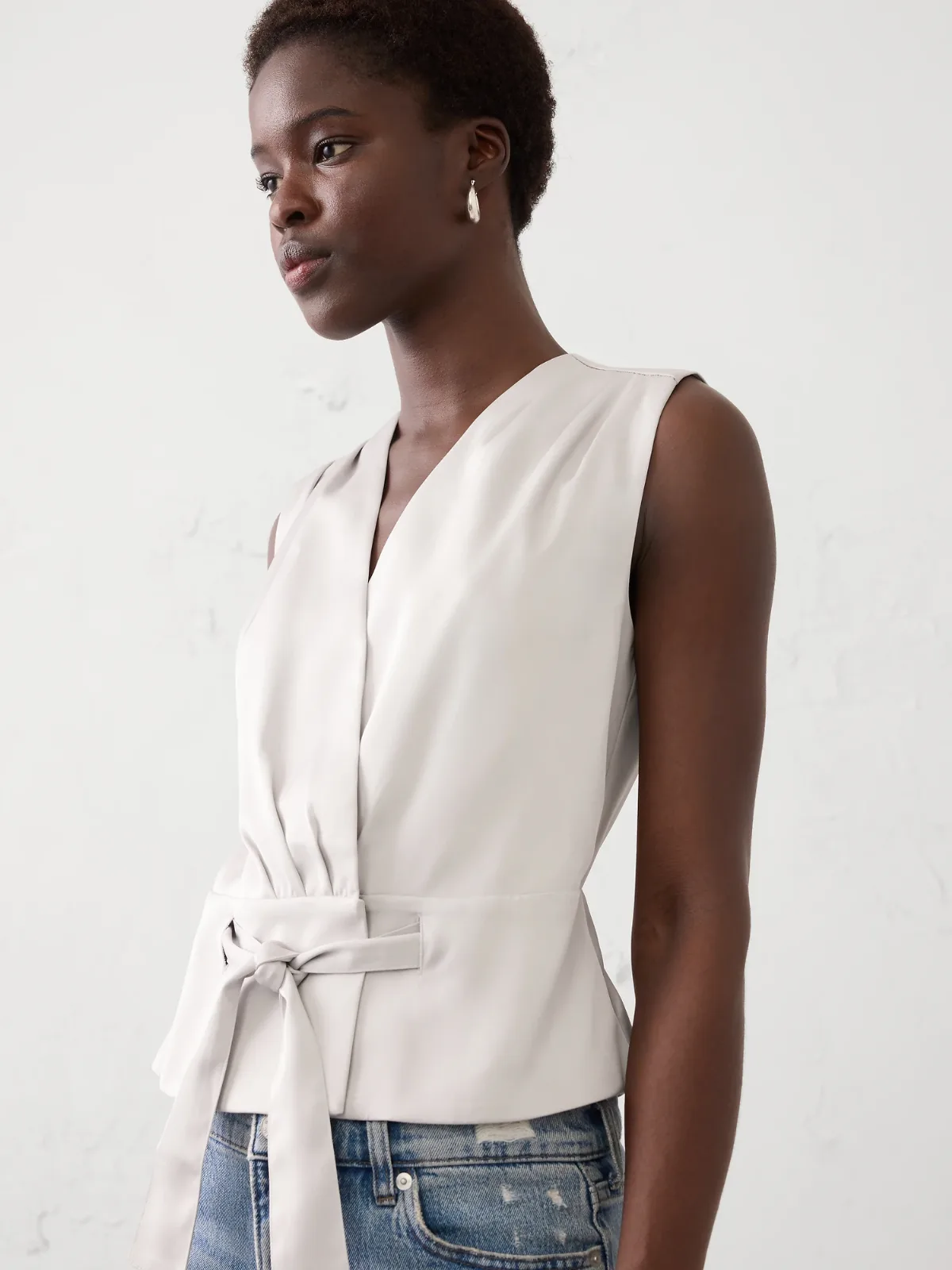 Yoke-Tie Top