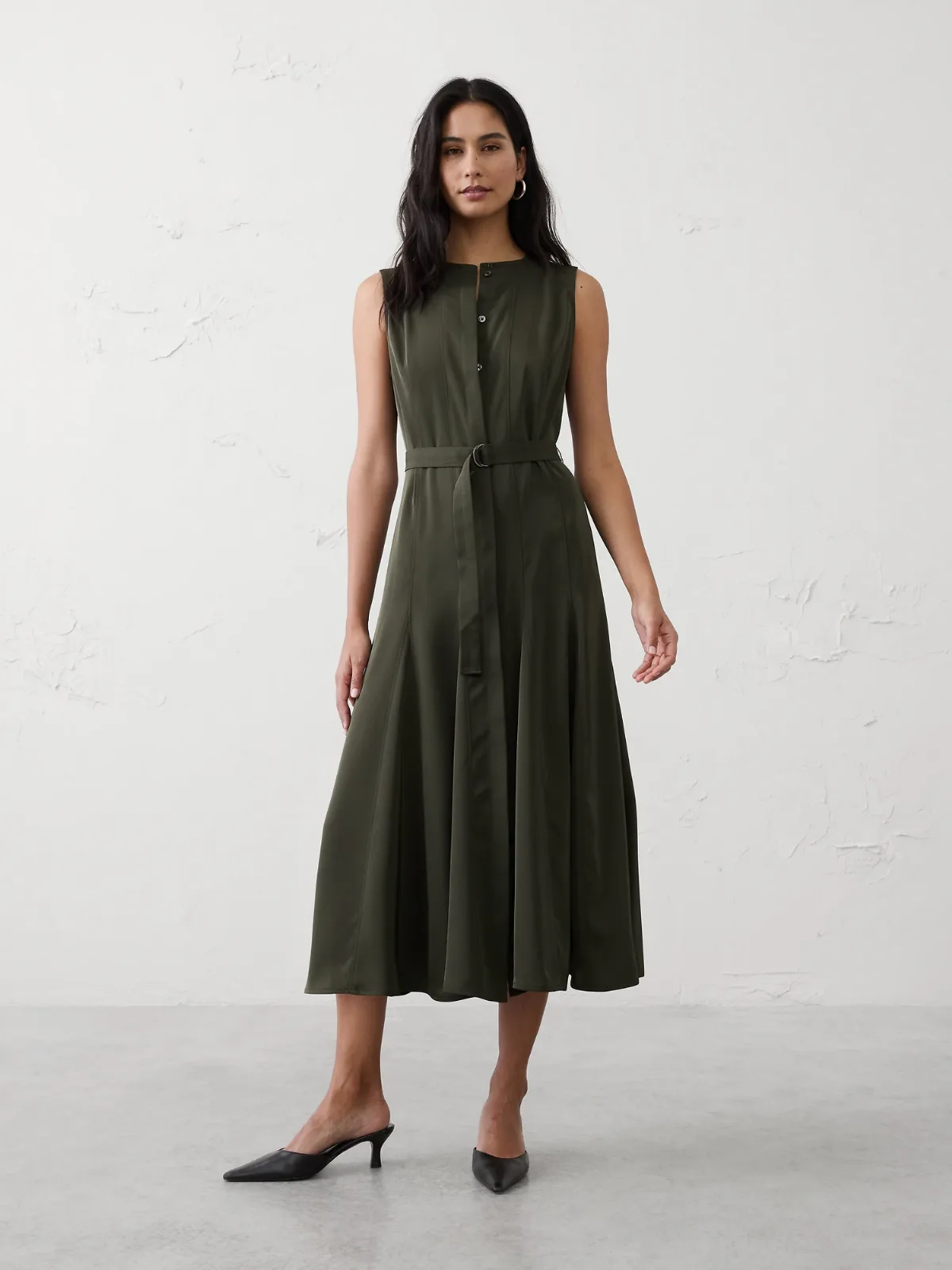 Sheen Twill Godet Midi Dress by Banana Republic