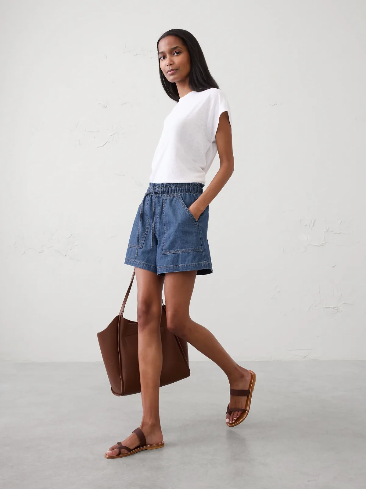 Mid-Rise Summerweight Denim Pull-On Short by Banana Republic