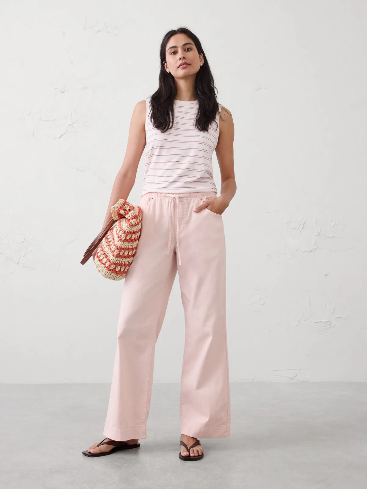 Wide-Leg Mid-Rise Summerweight Pull-On Jean by Banana Republic