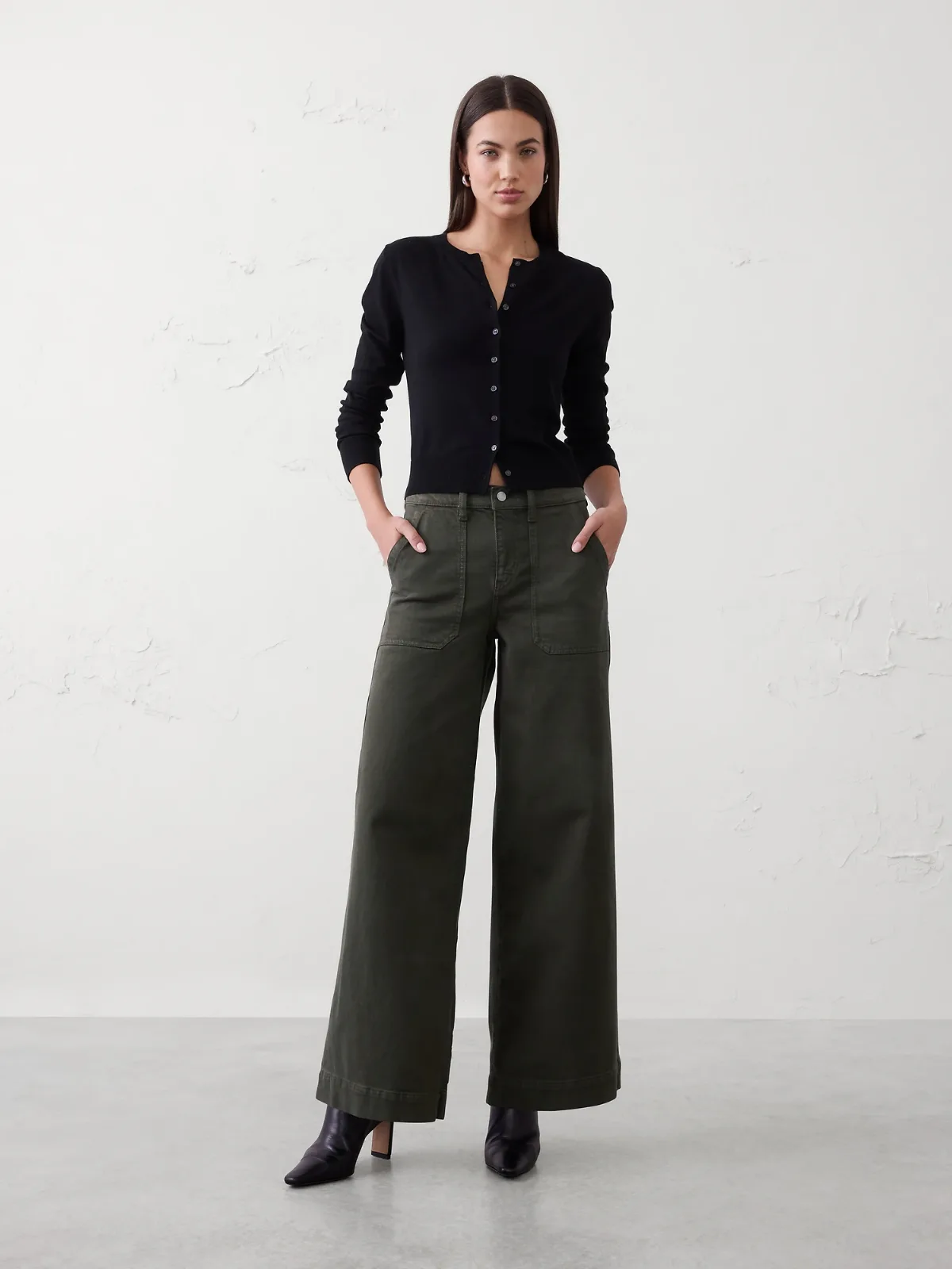 Wide-Leg High-Rise Utility Jean
