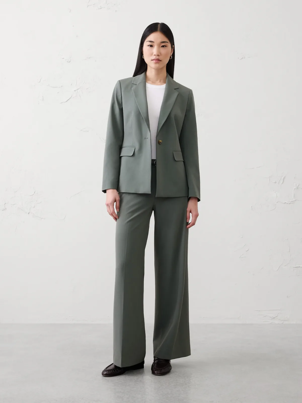 Sculpted Stretch Classic Blazer by Banana Republic