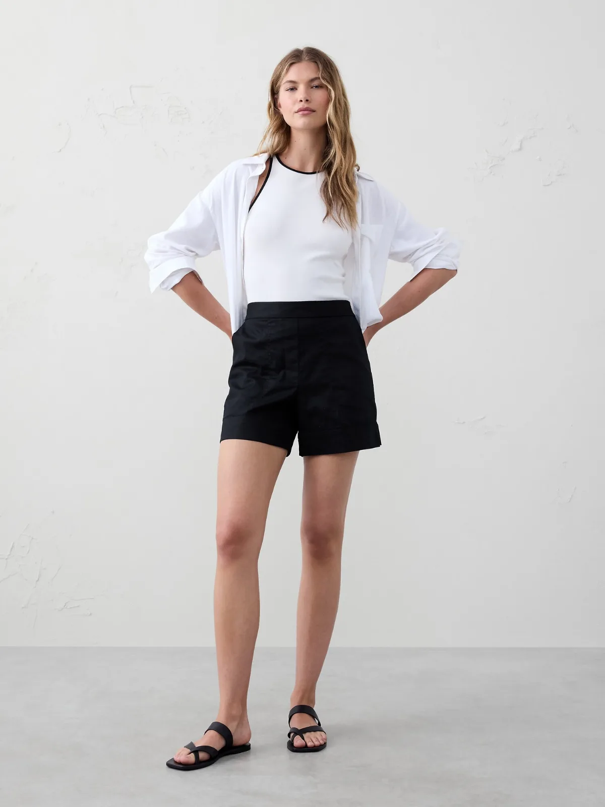 Linen-Blend Pull-On Short