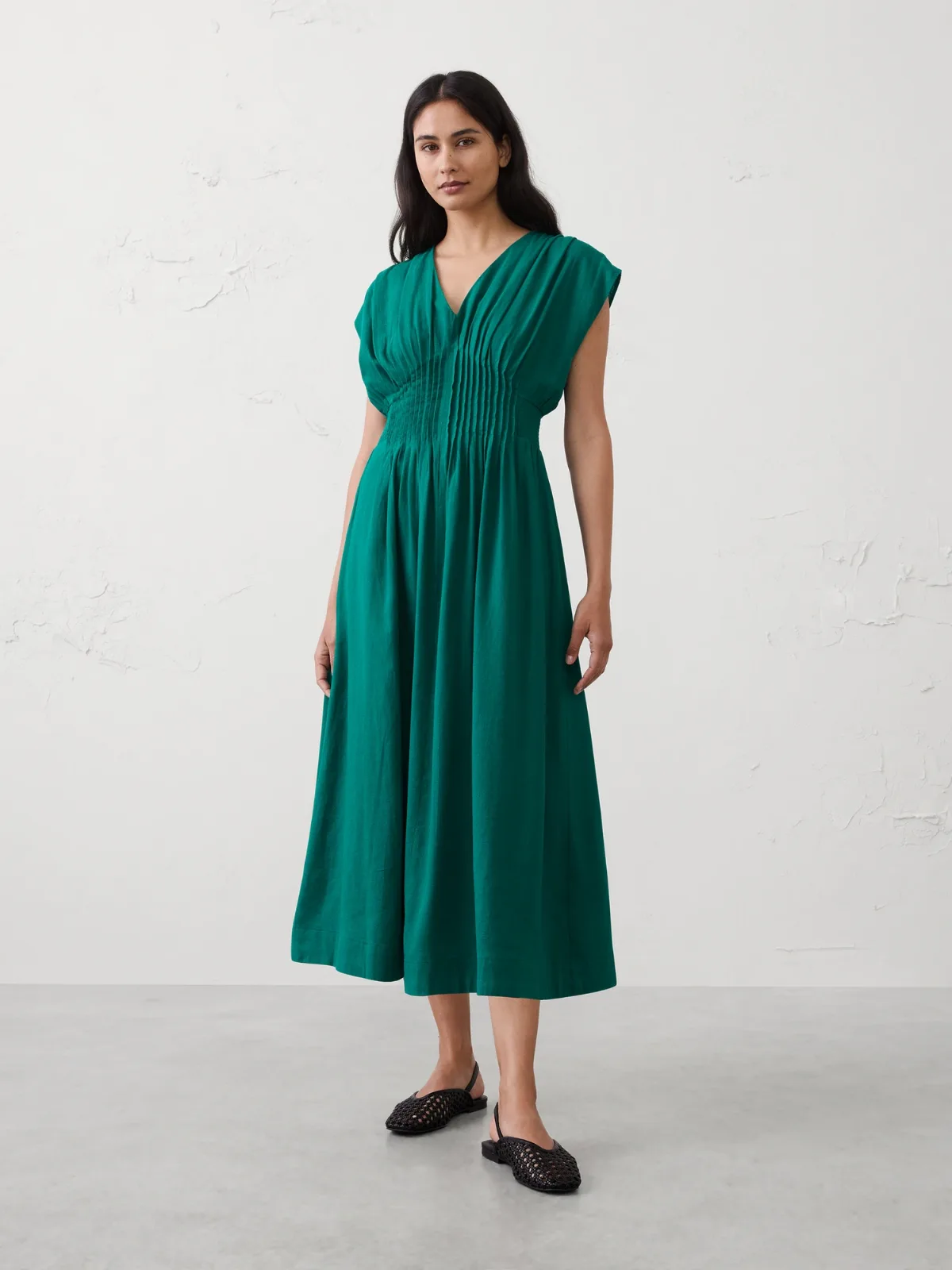 Linen-Blend Pleated-Waist Midi Dress by Banana Republic