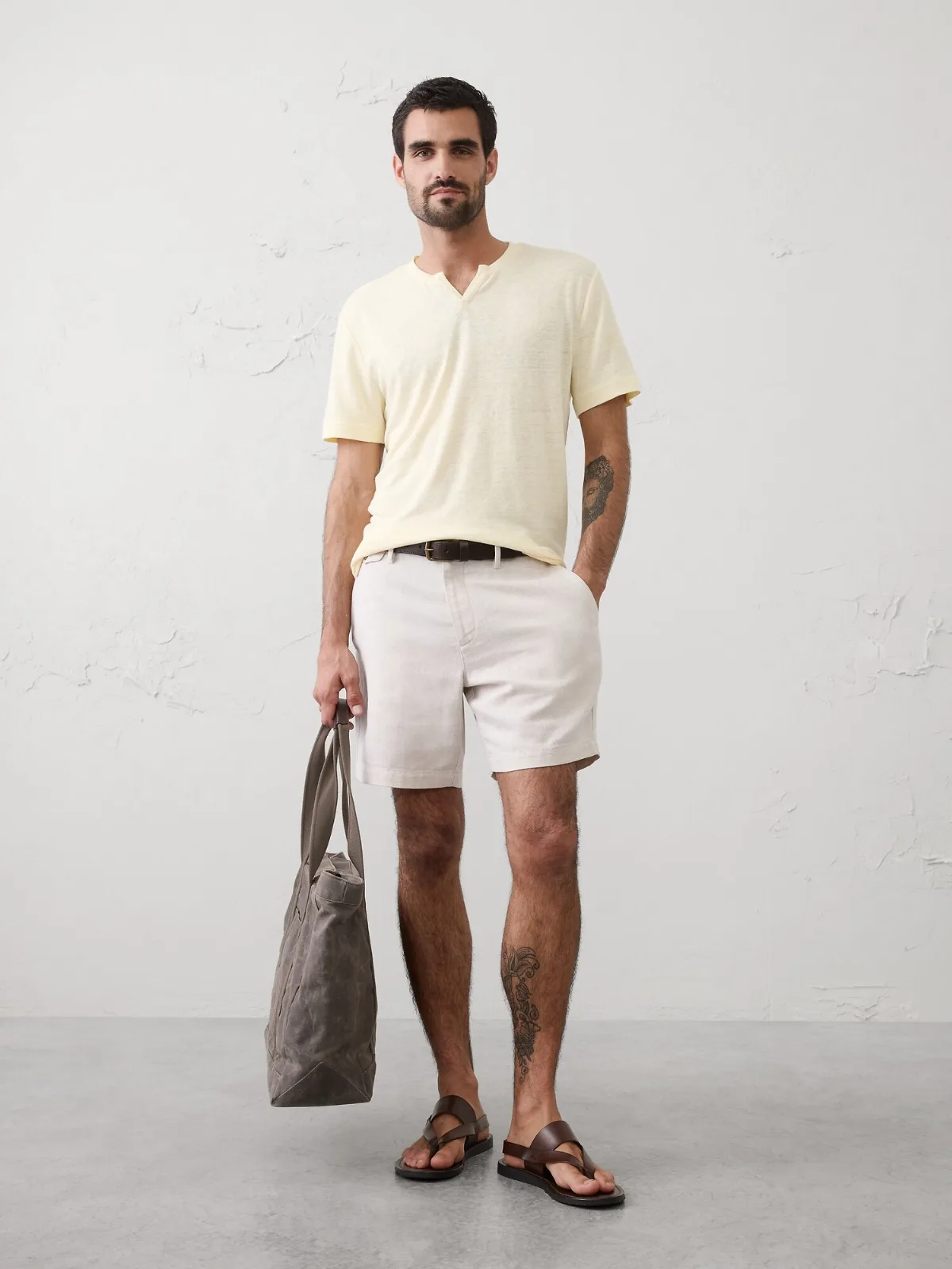 Standard-Fit Linen-Blend Notch T-Shirt by Banana Republic