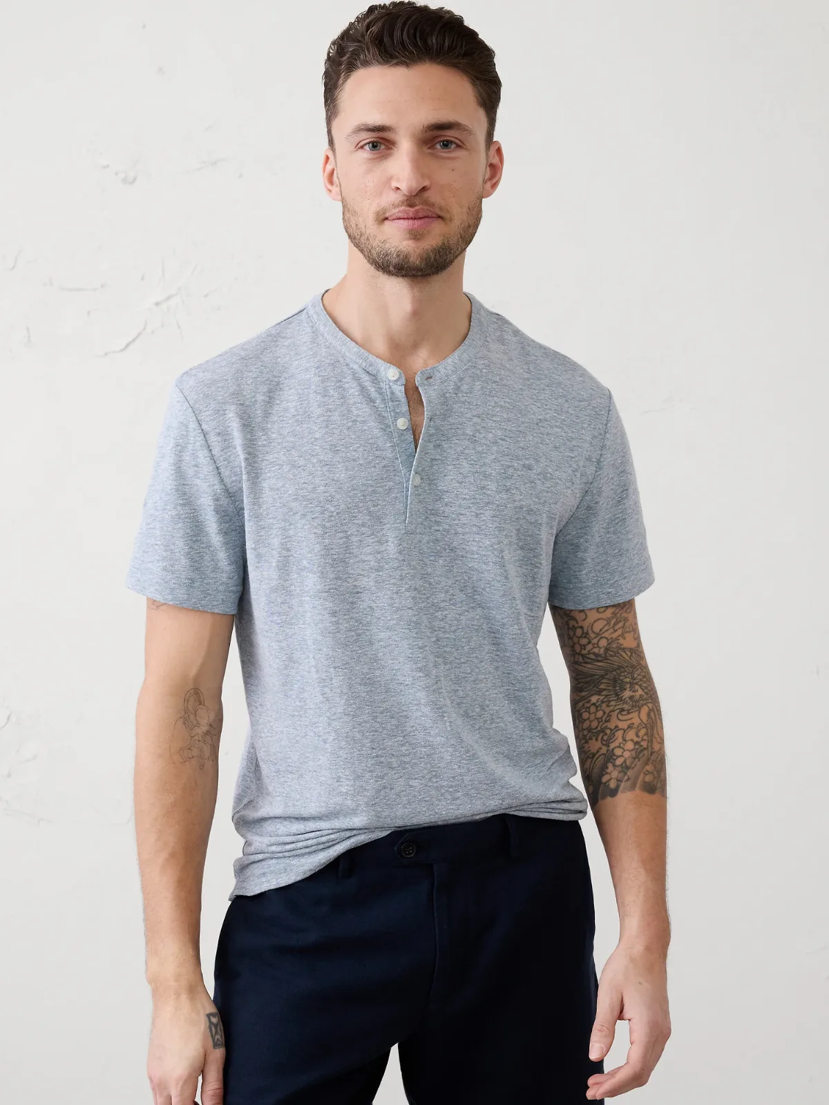 Standard-Fit Linen-Blend Henley