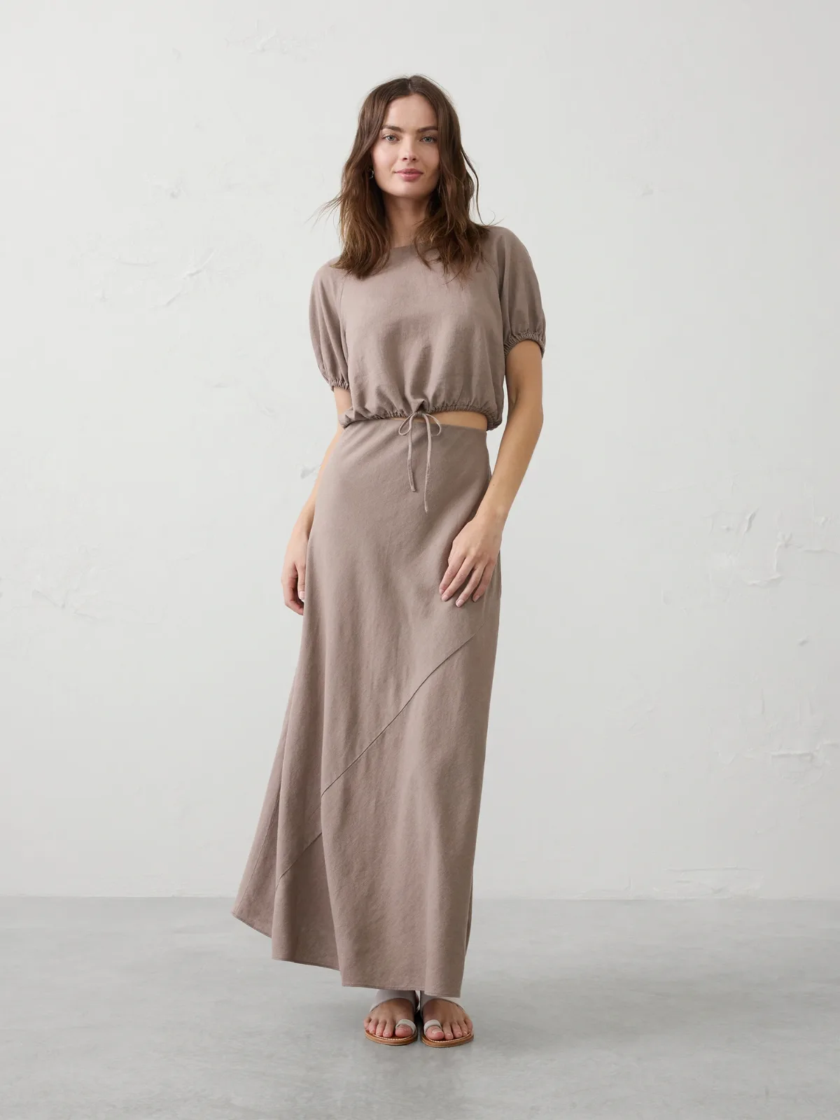 Linen-Blend Bias Pull-On Maxi Skirt by Banana Republic
