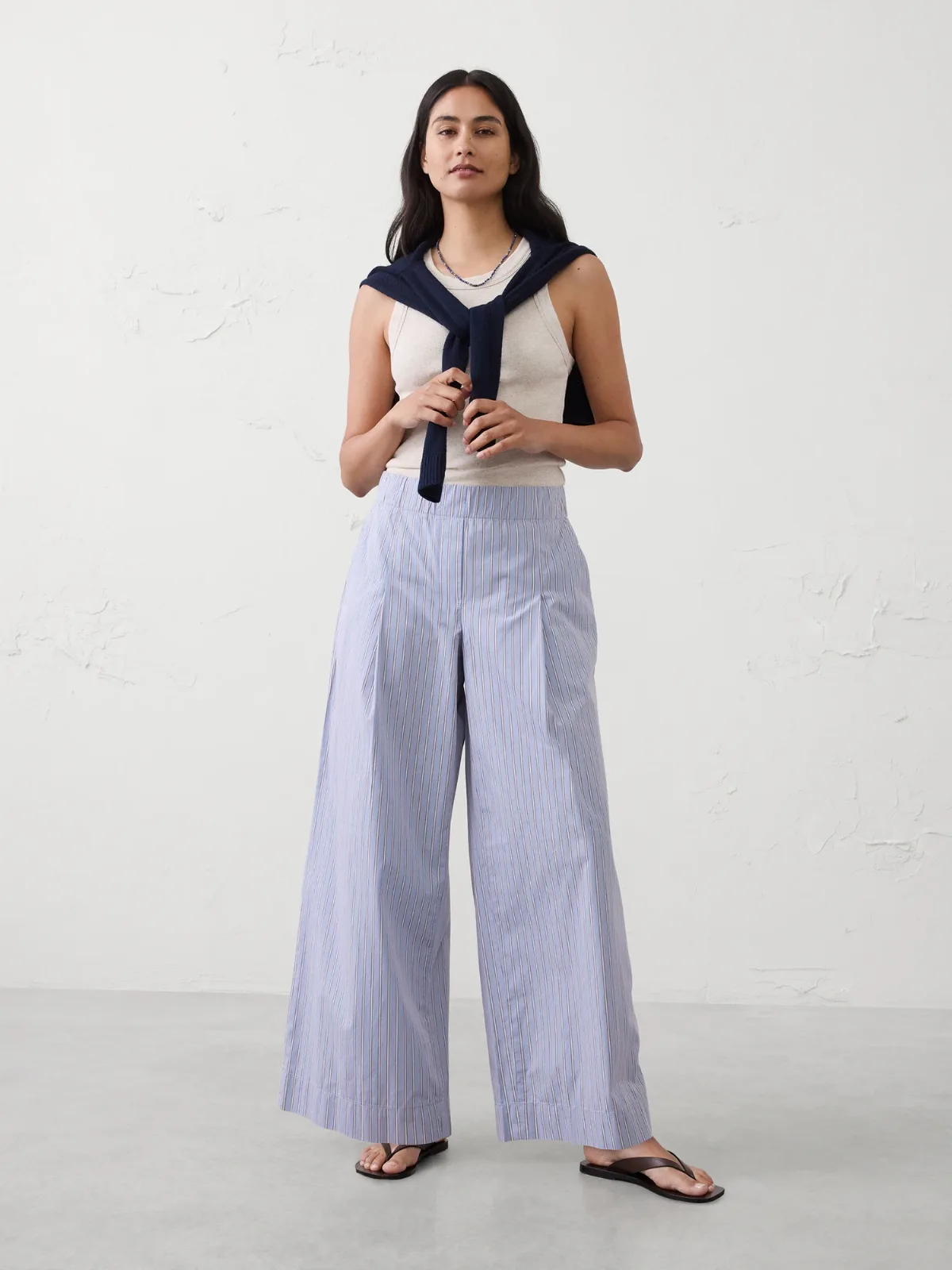 Wide-Leg Mid-Rise Poplin Pull-On Pant by Banana Republic