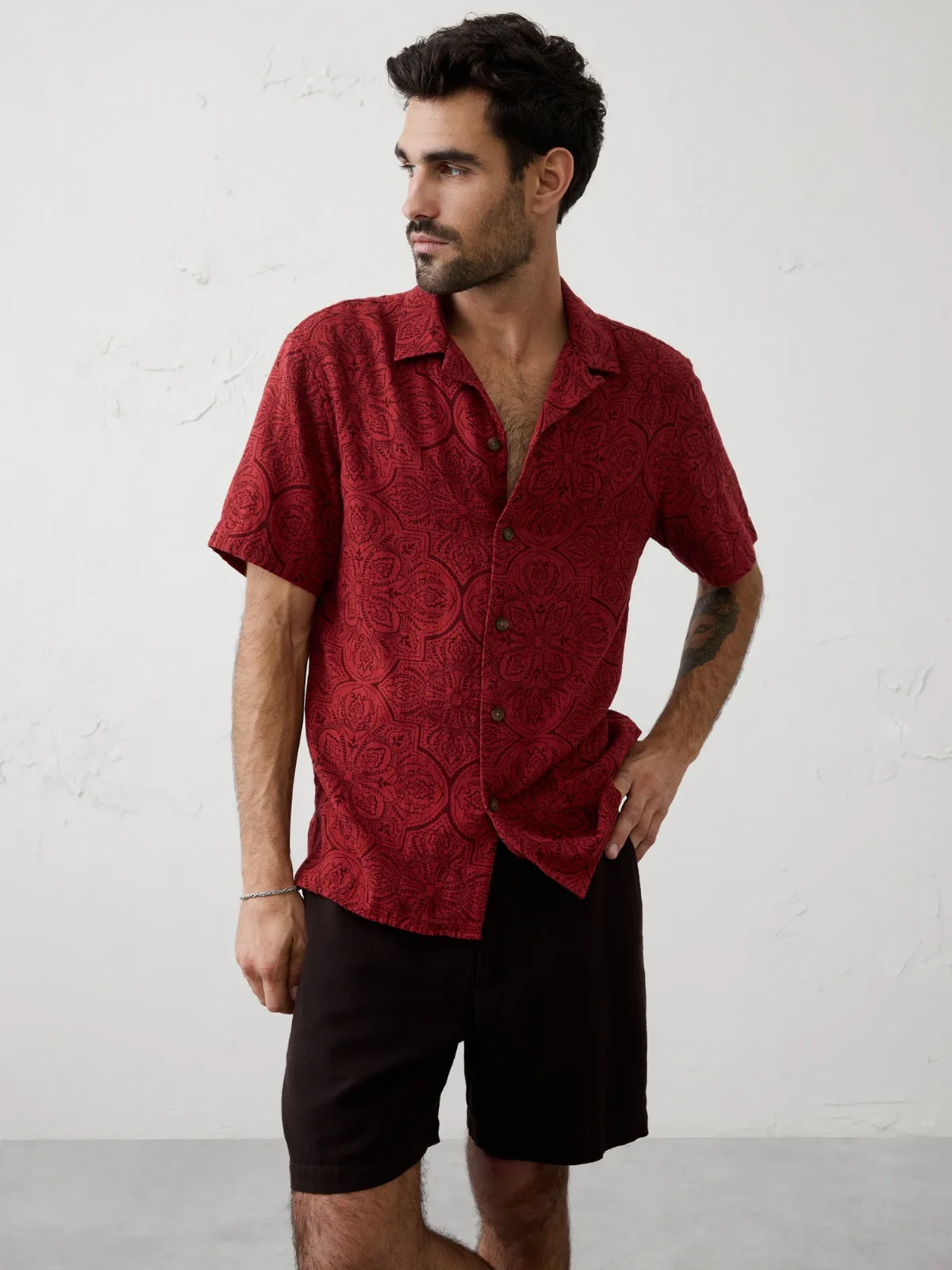 Standard-Fit Coastal Resort Shirt by Banana Republic