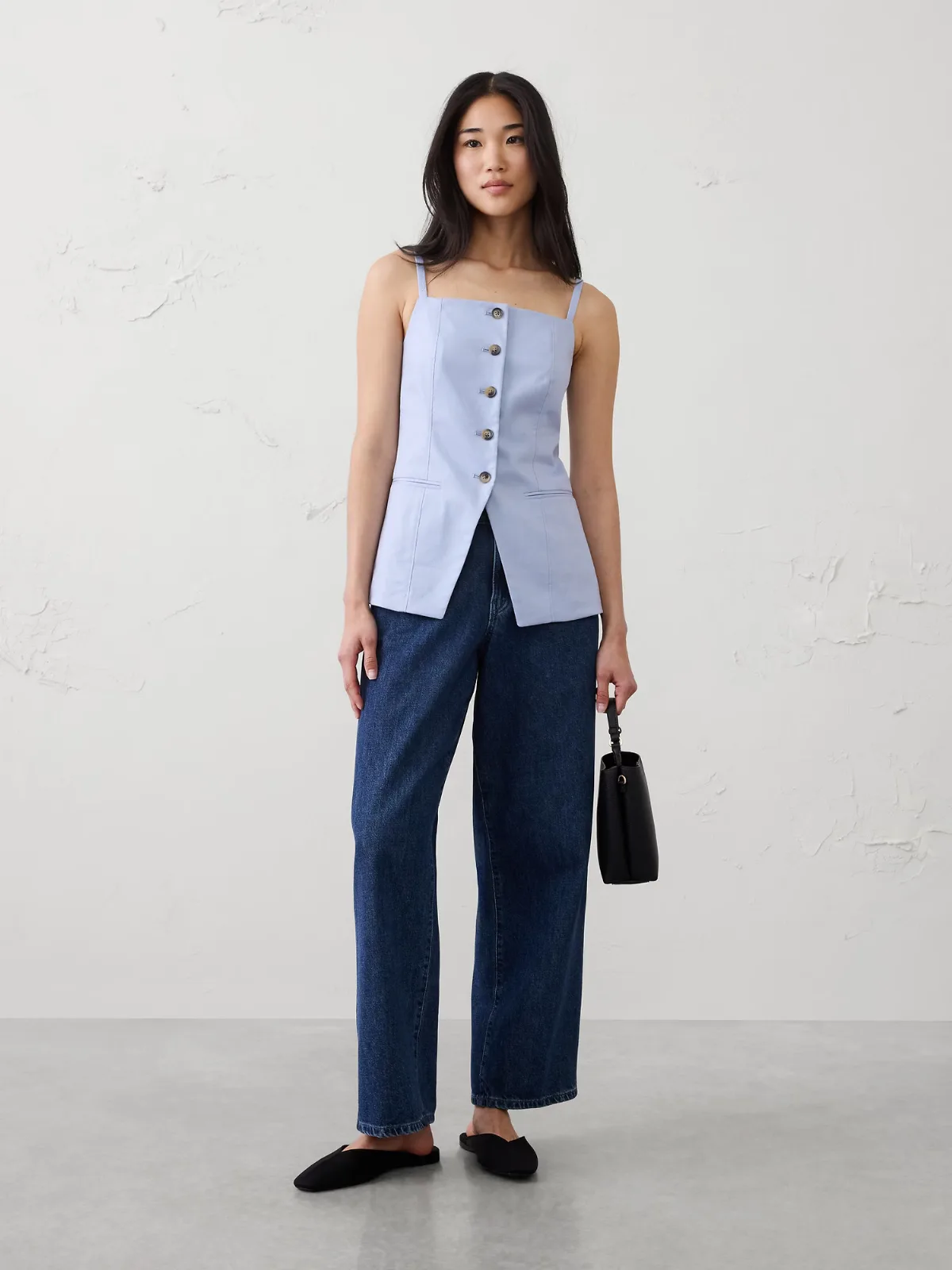 Linen-Blend Square-Neck Cutaway Vest by Banana Republic