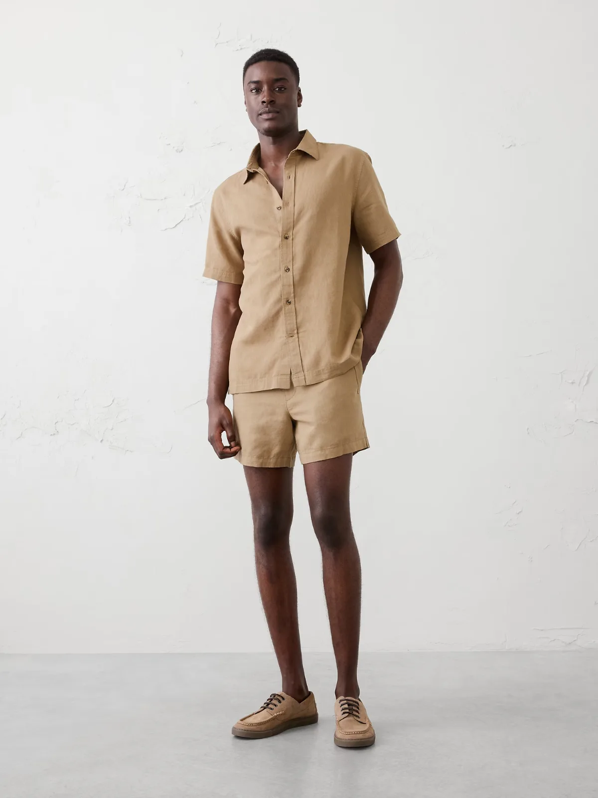 Standard-Fit Linen-Blend Shirt