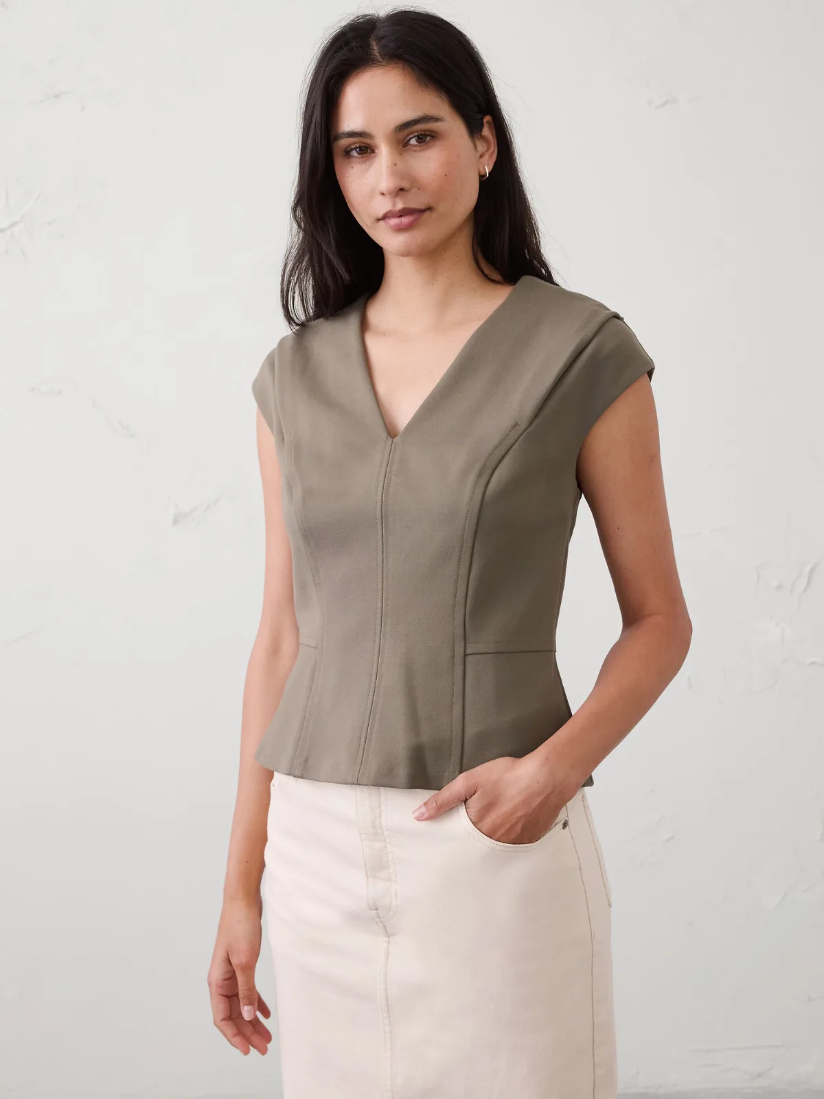 Seamed Hourglass Top