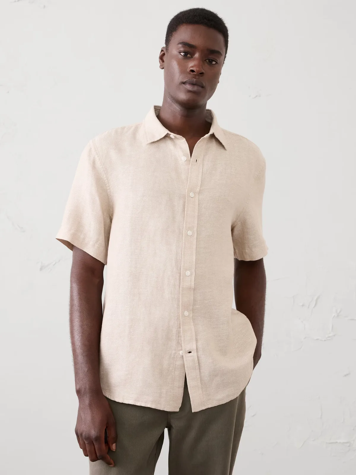 Slim-Fit Linen-Blend Herringbone Shirt