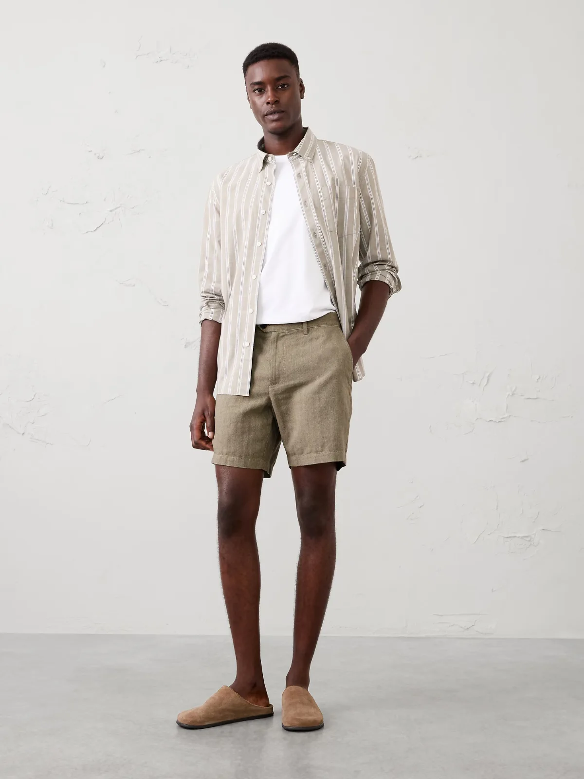 Slim-Fit 7" Linen-Blend Herringbone Short by Banana Republic