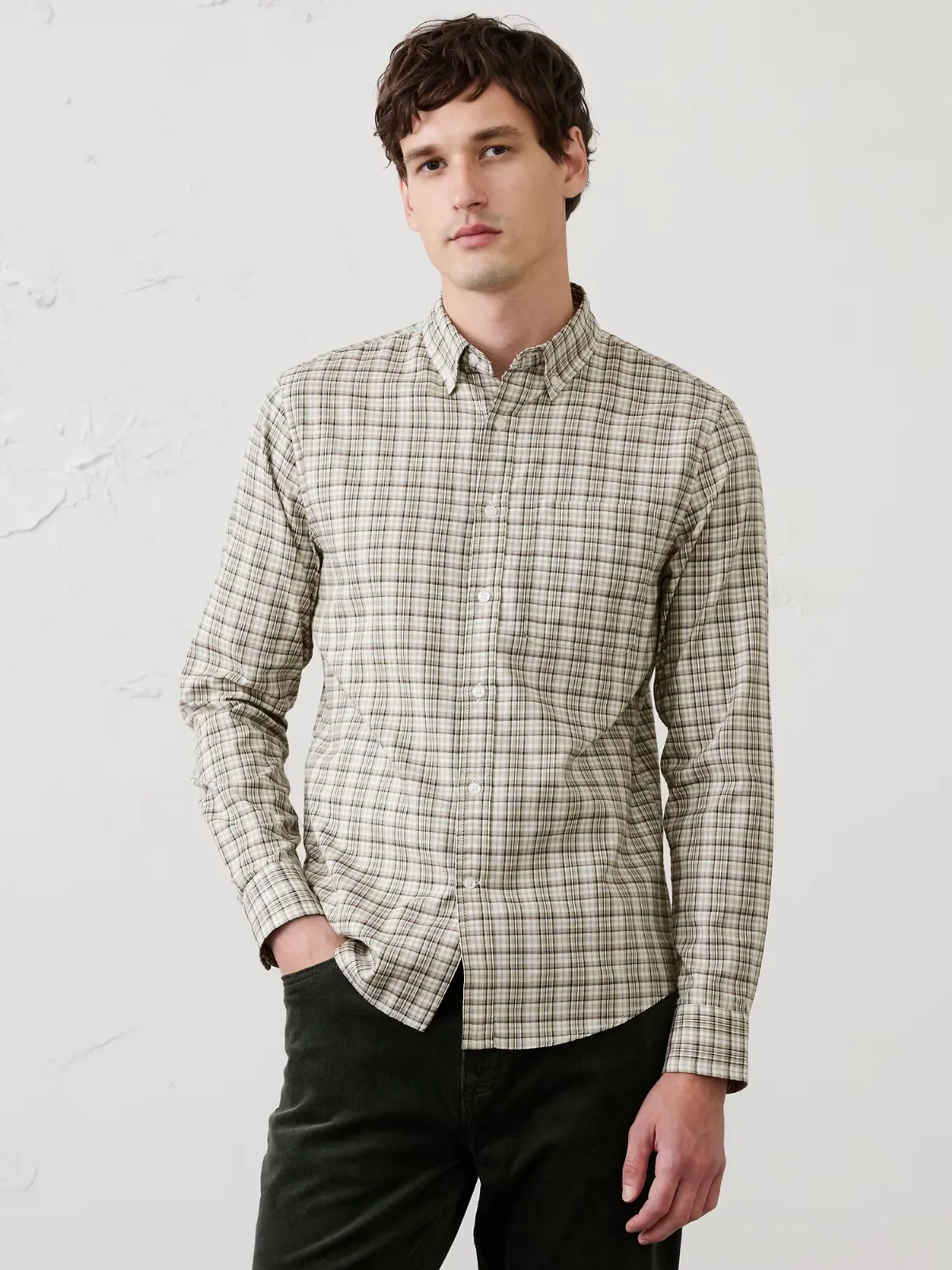 Slim-Fit Oxford Shirt