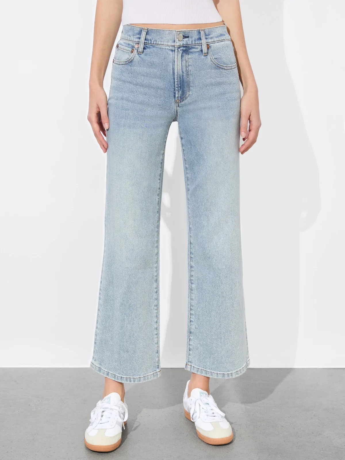 Roxie Jean by Alice + Olivia