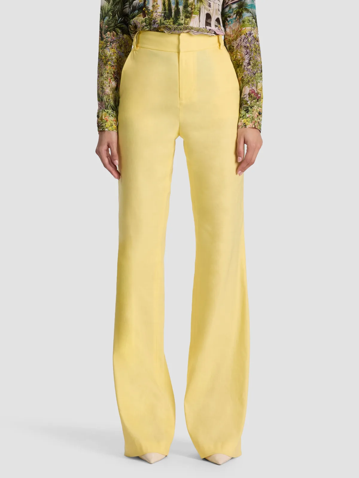 Lula Flare Pant by Alice + Olivia