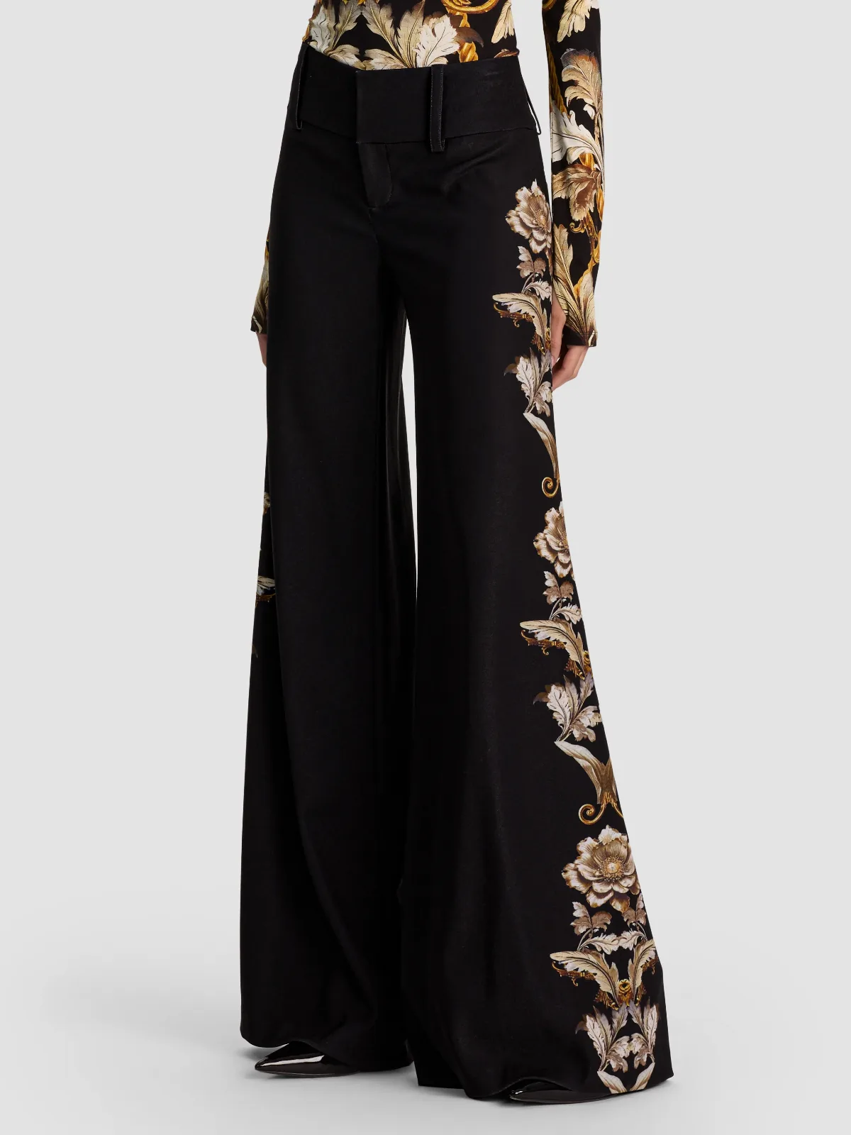 Olivia Flare Pant by Alice + Olivia