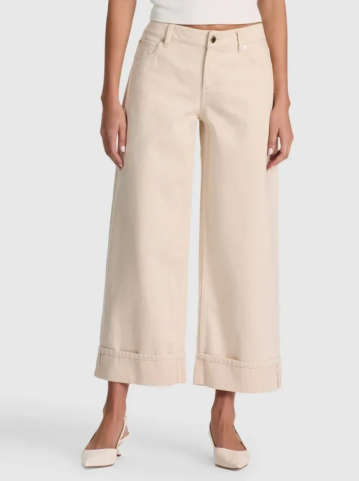 Clayton LR Roll Cuff Relaxed Cropped Jean by Alice + Olivia