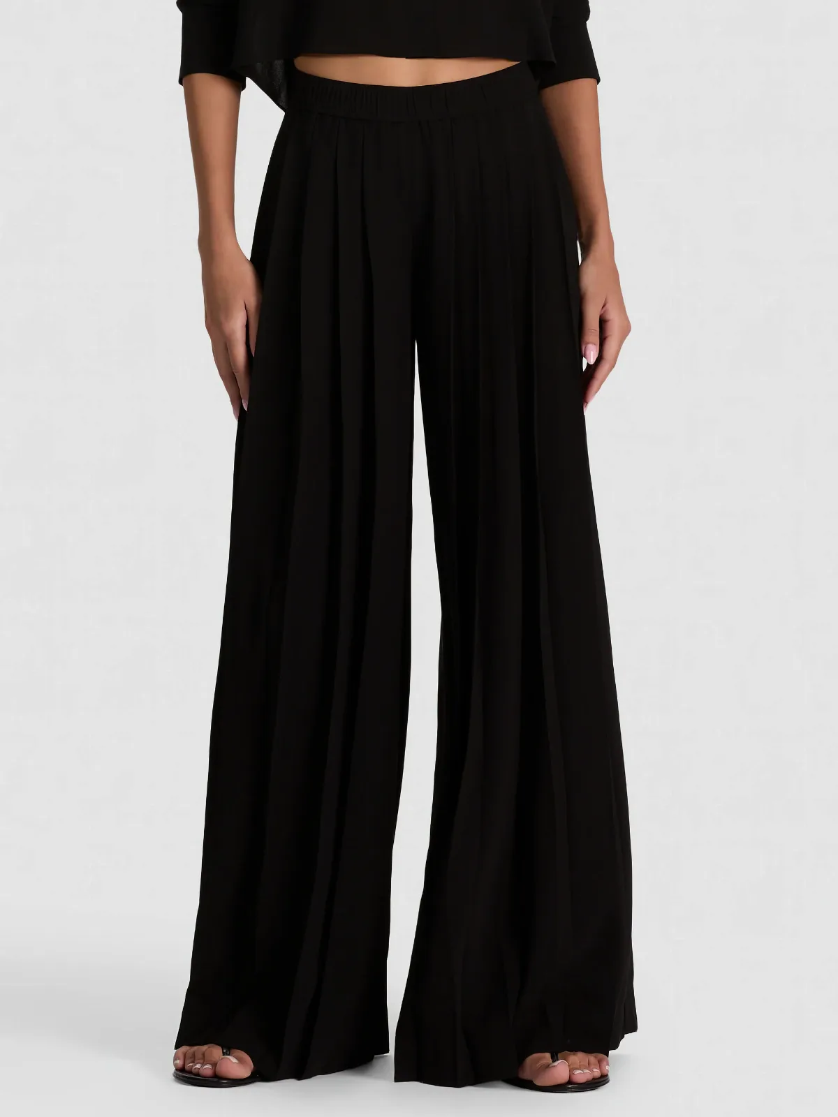 Jenna Pleated Wide Leg Pant by Alice + Olivia