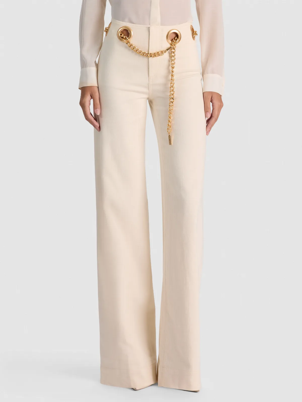 Jasper Chain Belt Jean by Alice + Olivia