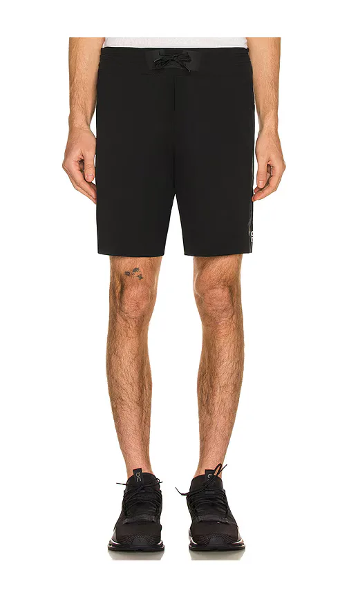 Hybrid Shorts by On