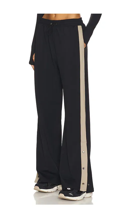 Heroine Sport x Mona Kattan Alba Pant by Heroine Sport